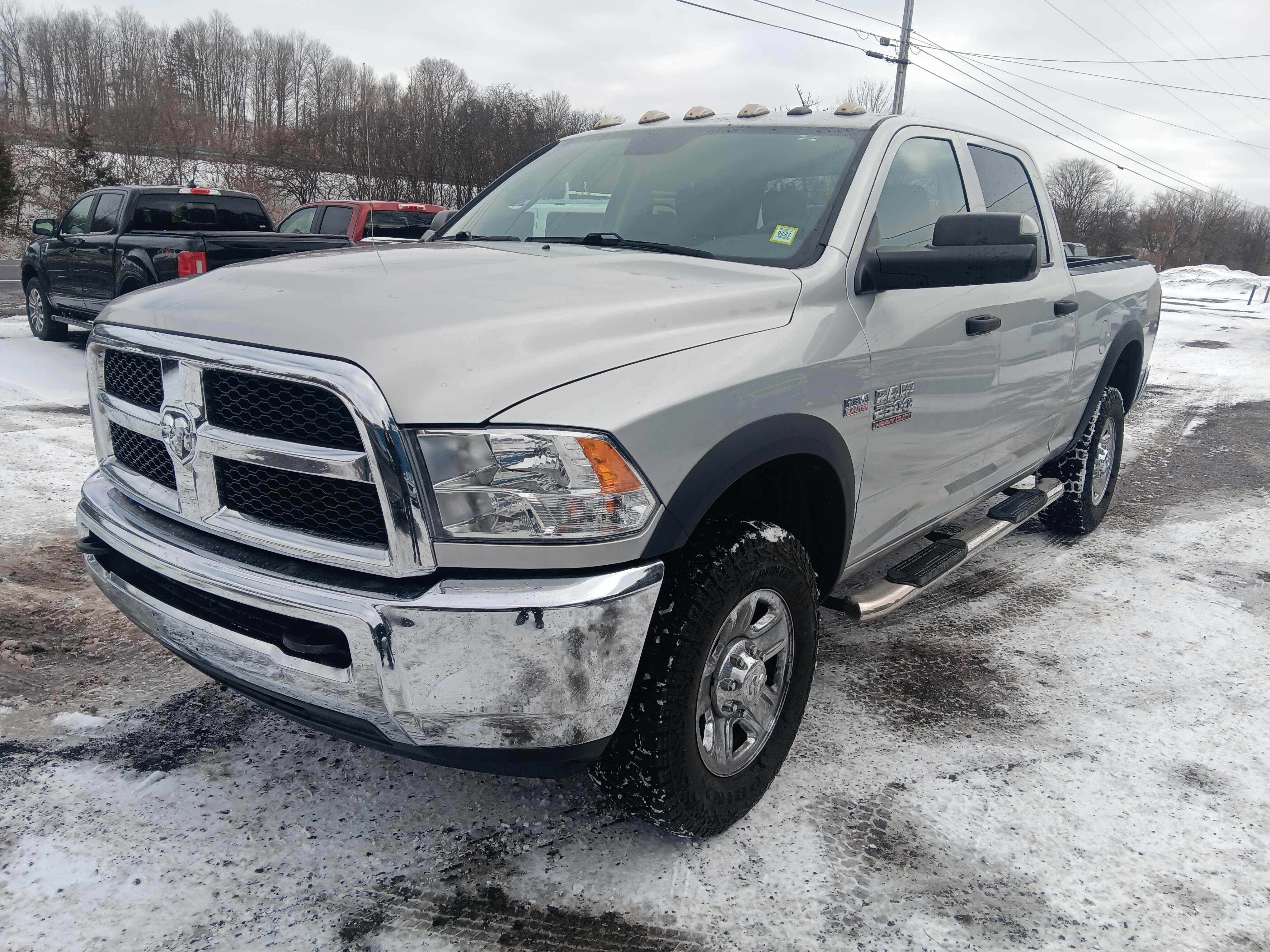 2017 RAM 2500 Tradesman Crew Cab 4WD