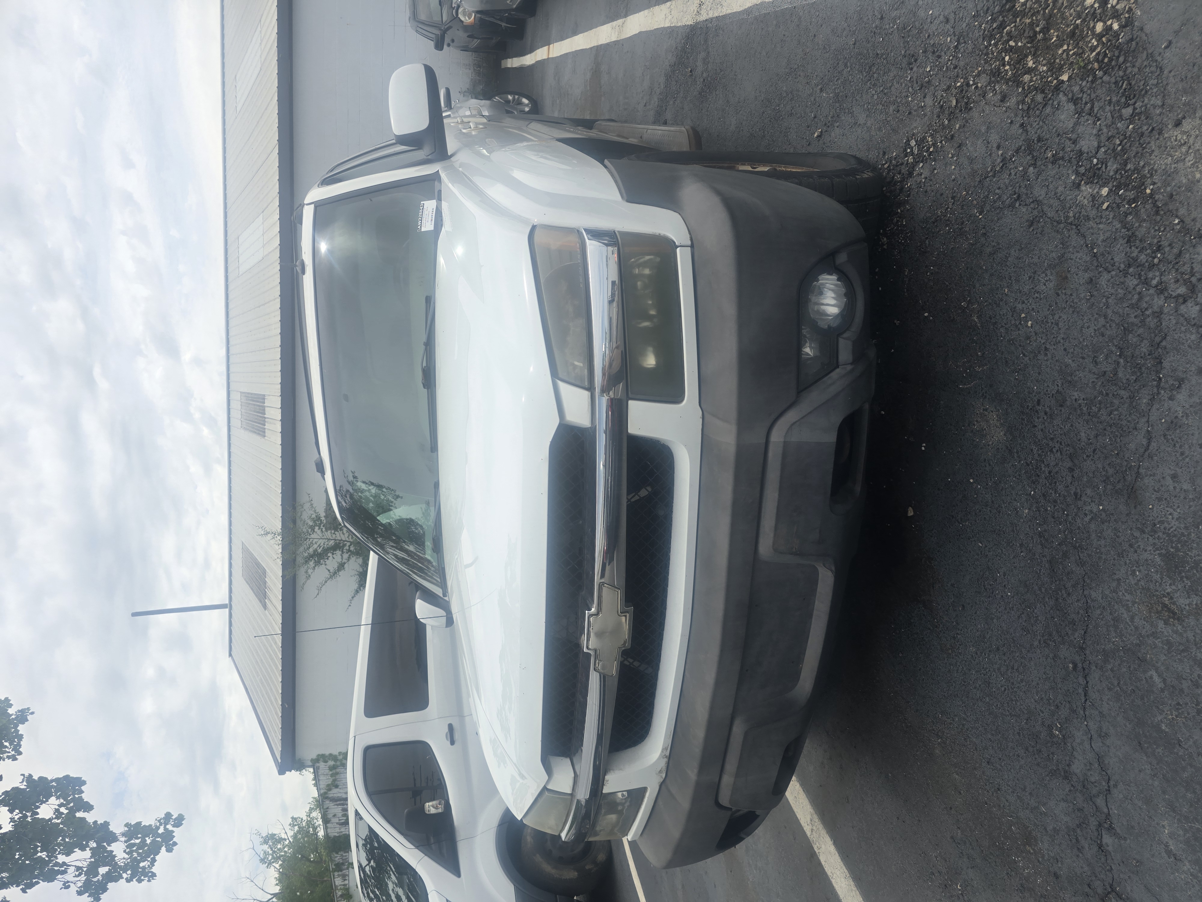 2004 Chevrolet Avalanche 4x4 1500 Series's photo