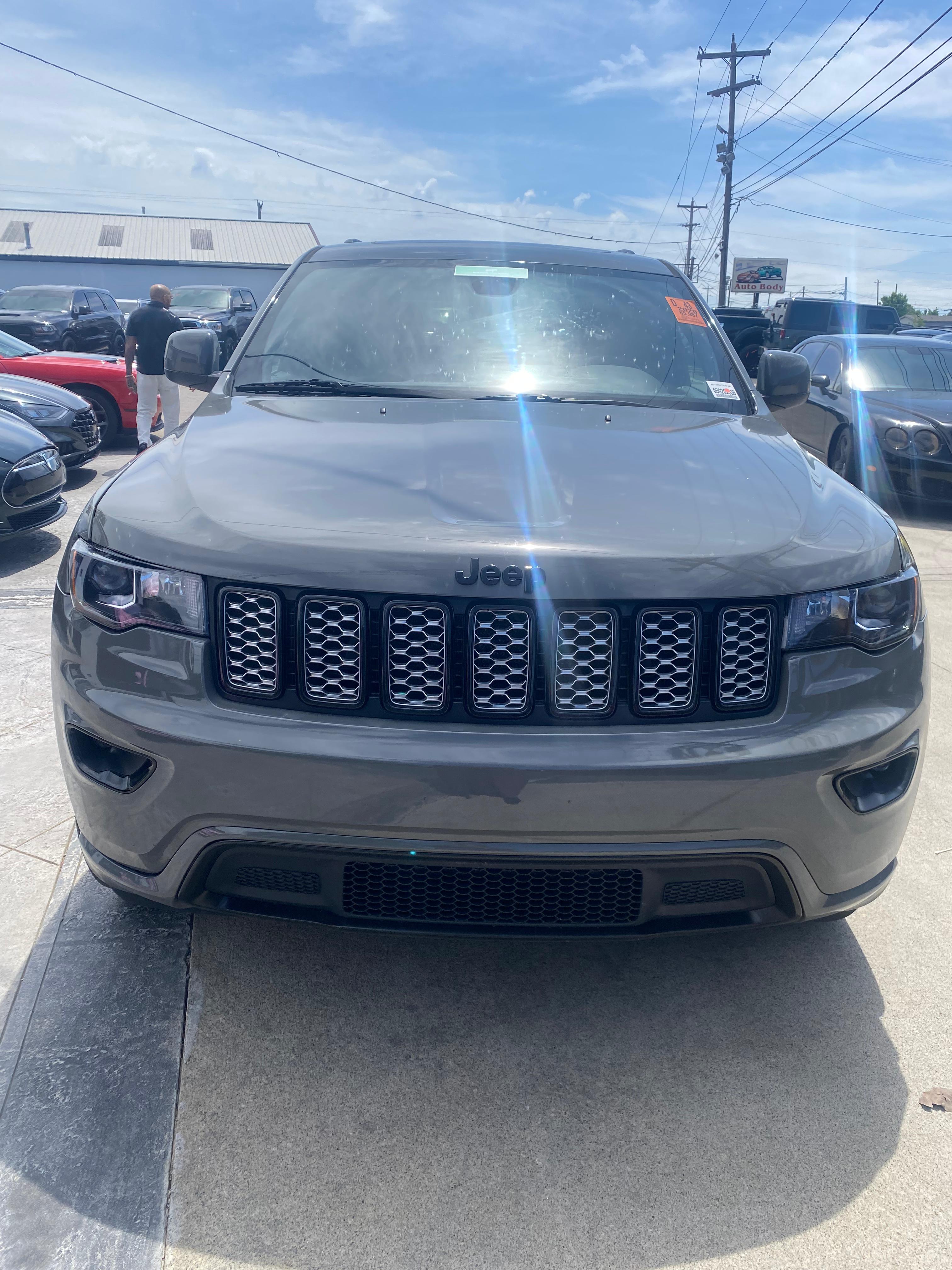 2020 Jeep Grand Cherokee Altitude 4WD's photo