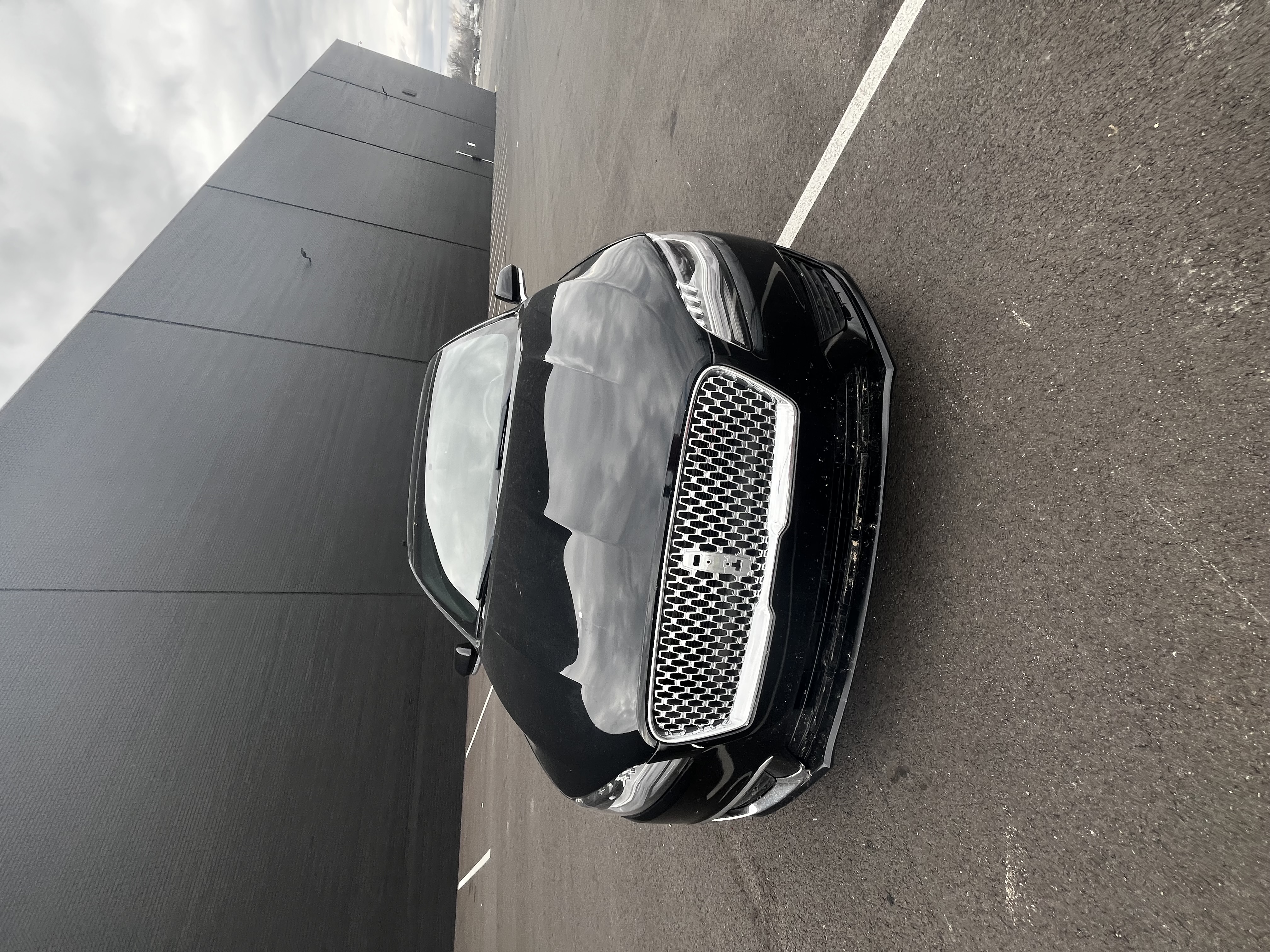 2018 Lincoln MKZ Reserve FWD's photo