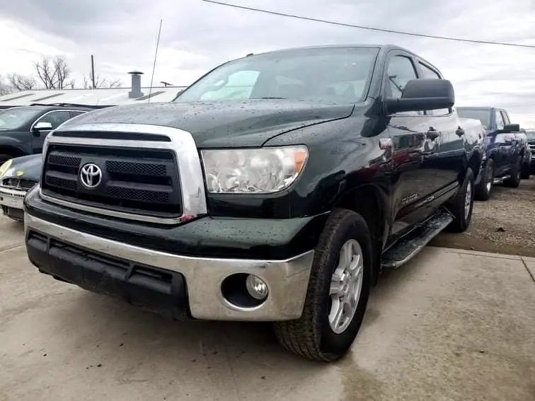 2011 Toyota Tundra 5.7 Auto 4WD Tundra Grade Crew Max's photo