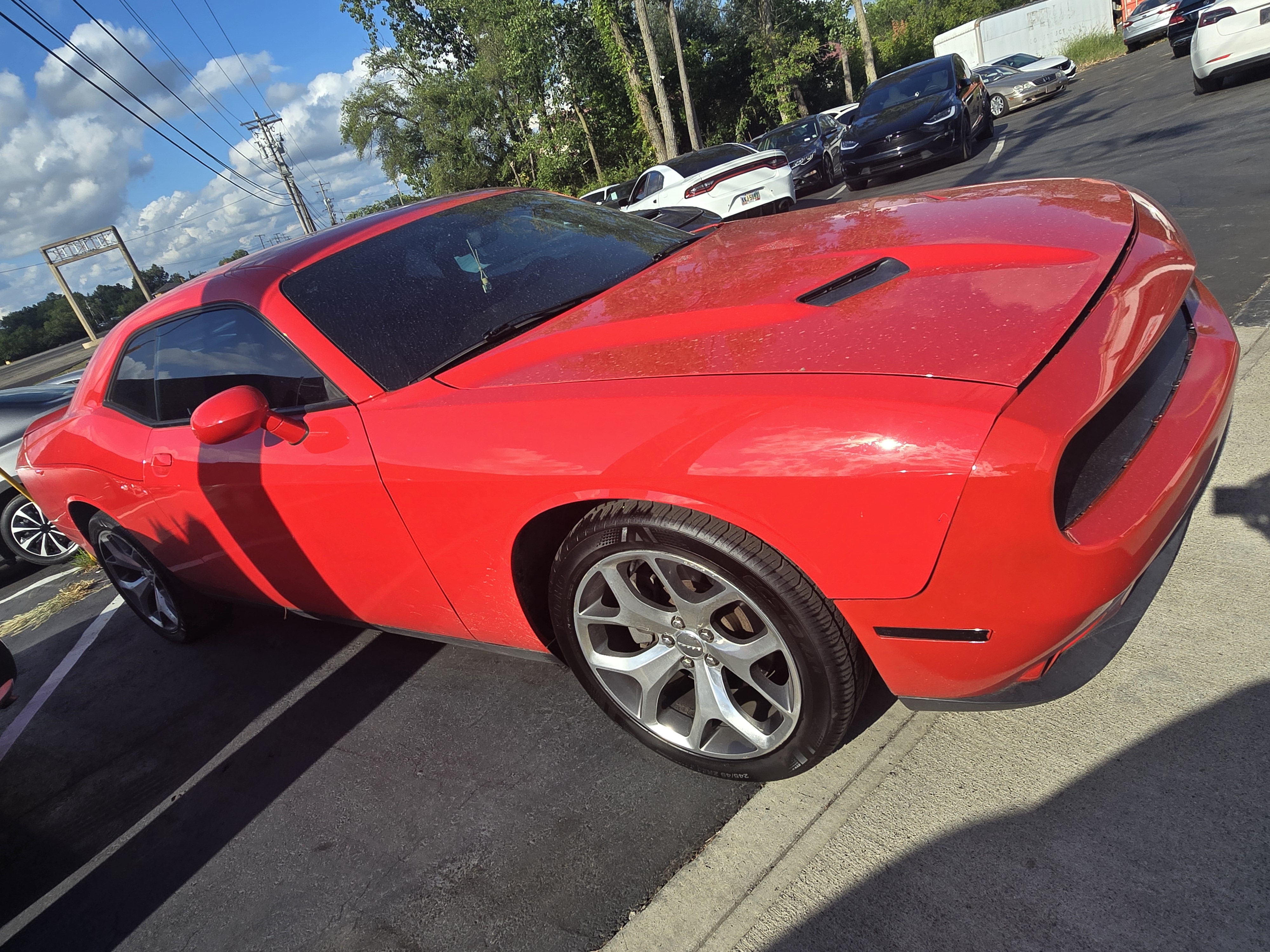 2015 Dodge Challenger SXT Plus's photo
