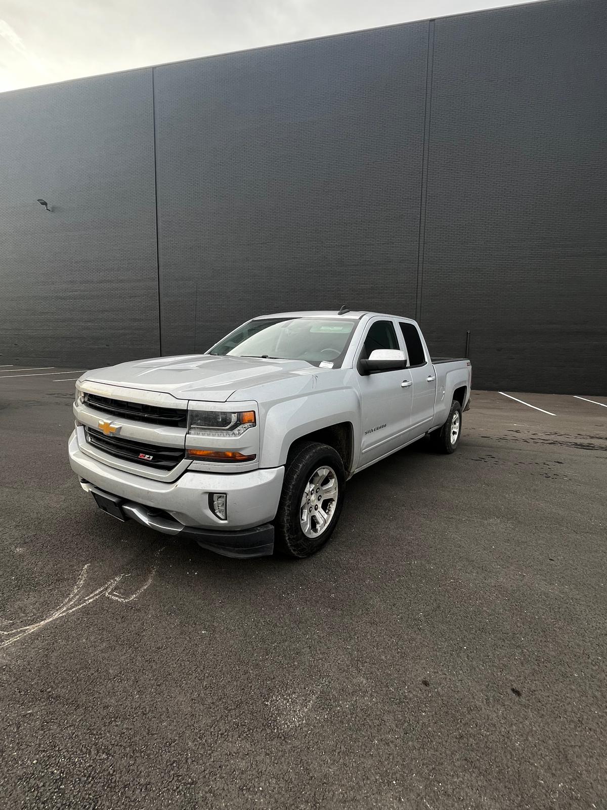 2018 Chevrolet Silverado 1500 LT 4X4 Double Cab Std Box's photo