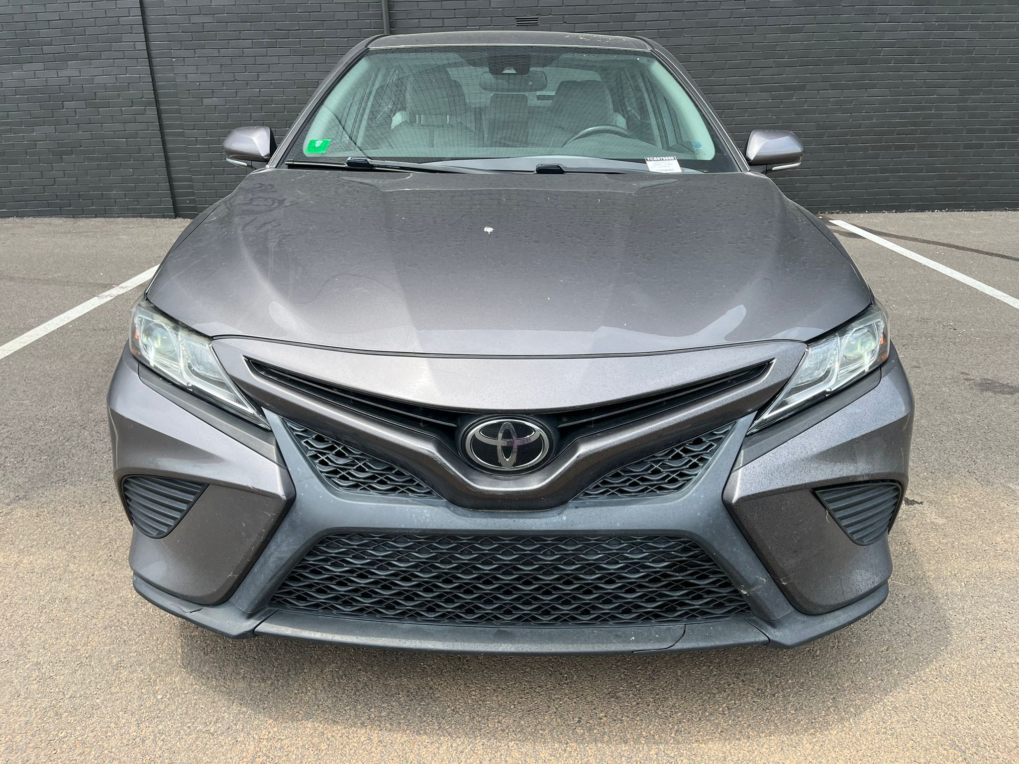 2020 Toyota Camry 2.5 Auto SE's photo