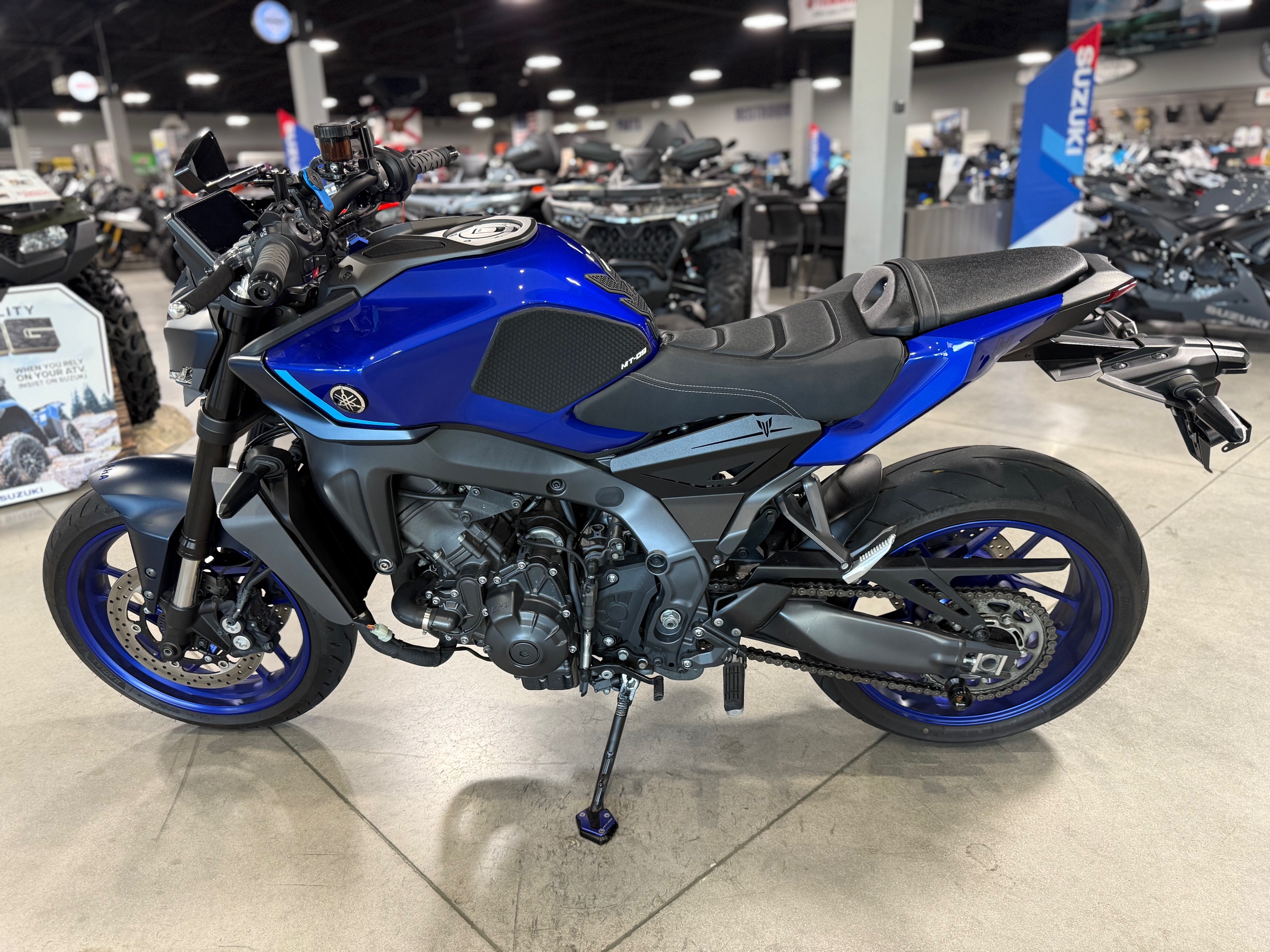 2024 Blue Yamaha MT-09