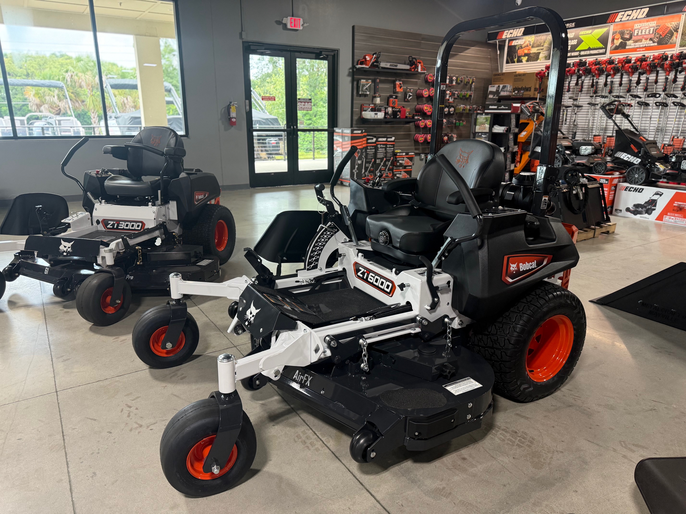 2025 - Bobcat ZT6061