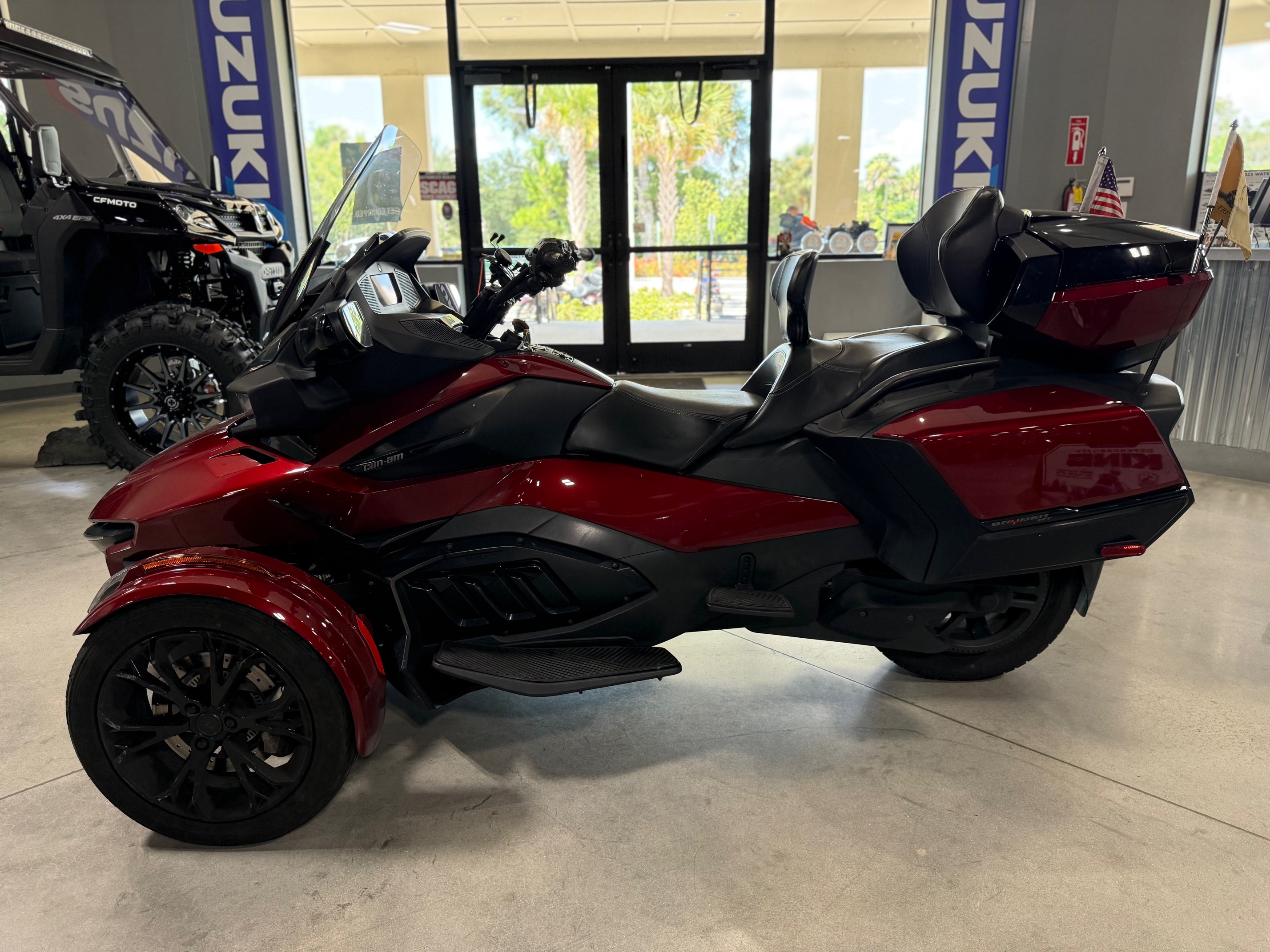 2020 Red Can-Am SPYDER RT LIMITED SE6
