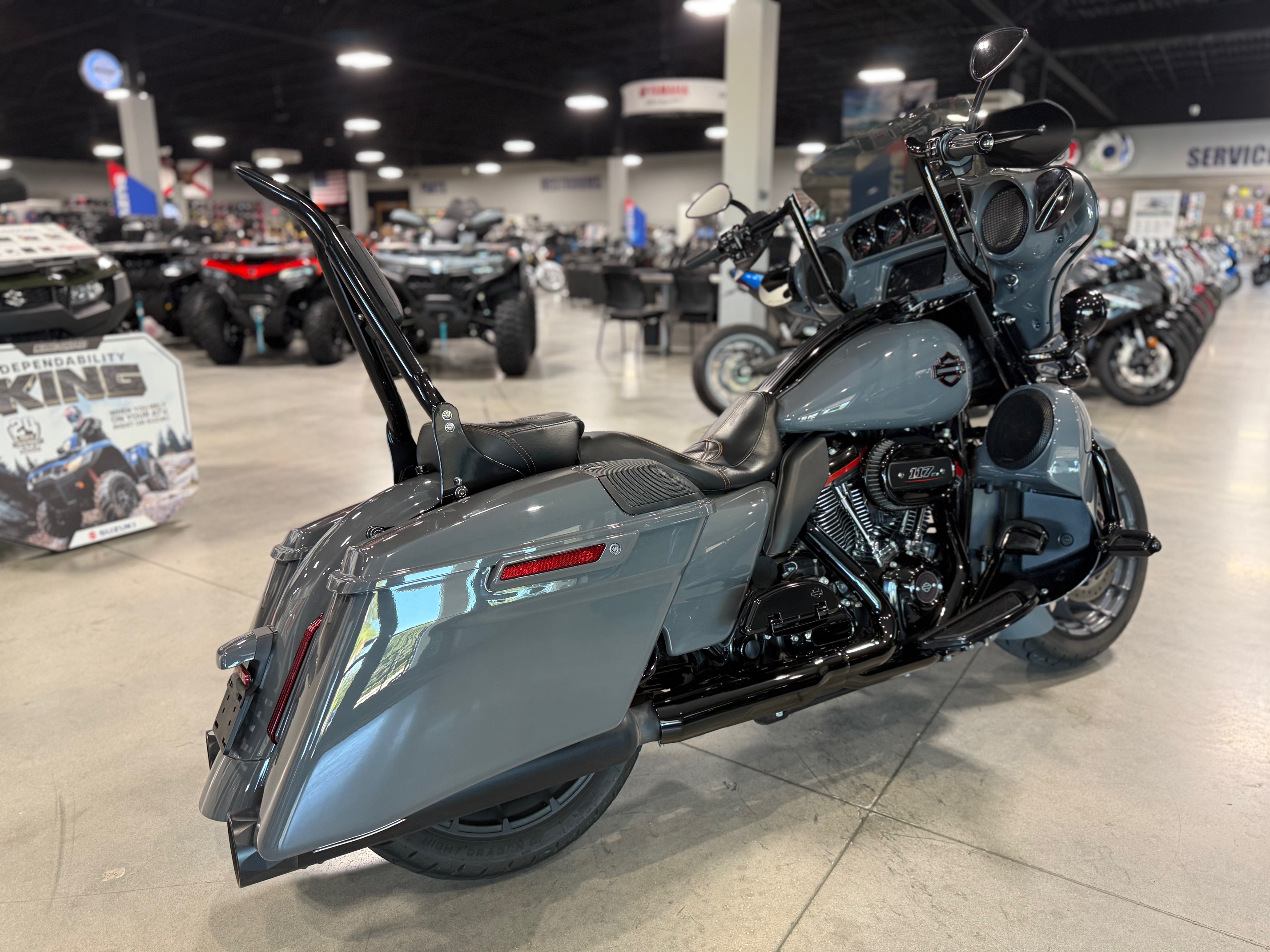 2018 - Harley-Davidson CVO Street Glide