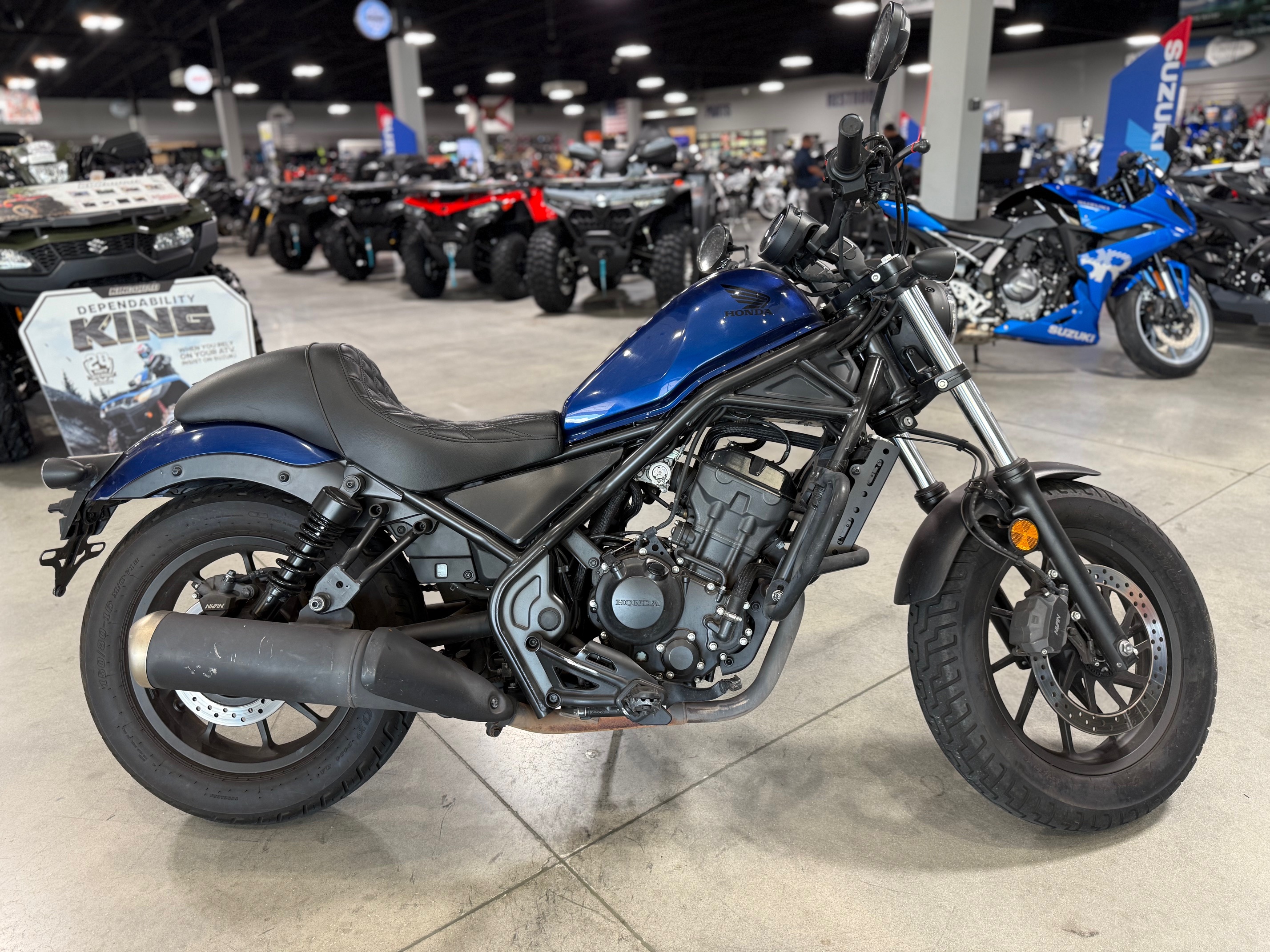 2022 - Honda Rebel 300 ABS