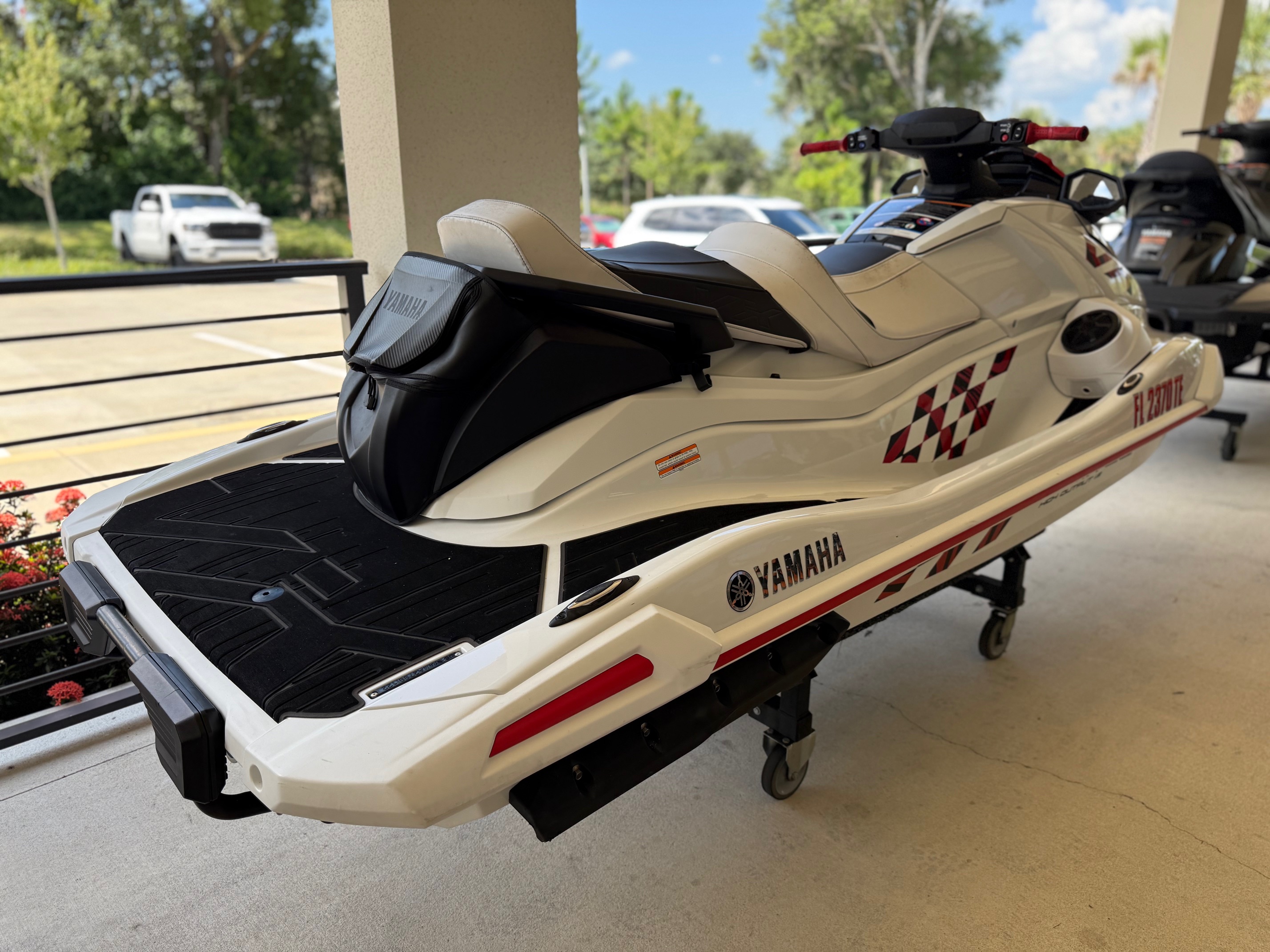 2022 - Yamaha Waverunners VX Limited HO