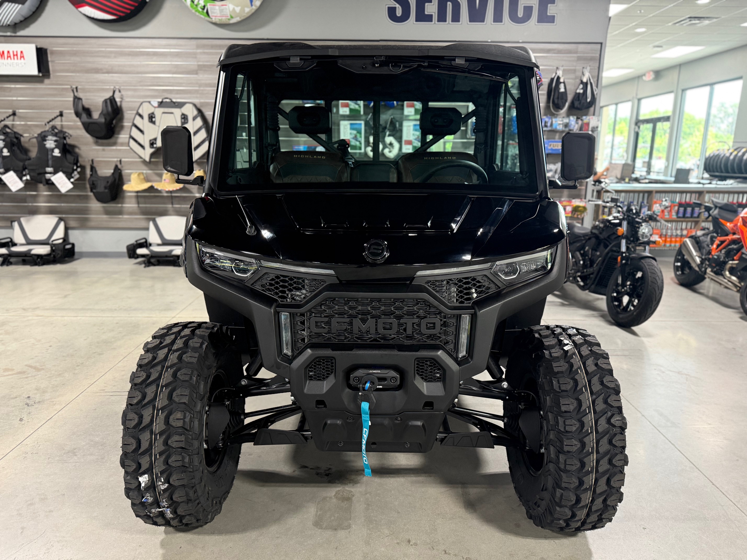 2025 Black CFMoto Uforce U10 PRO Highland