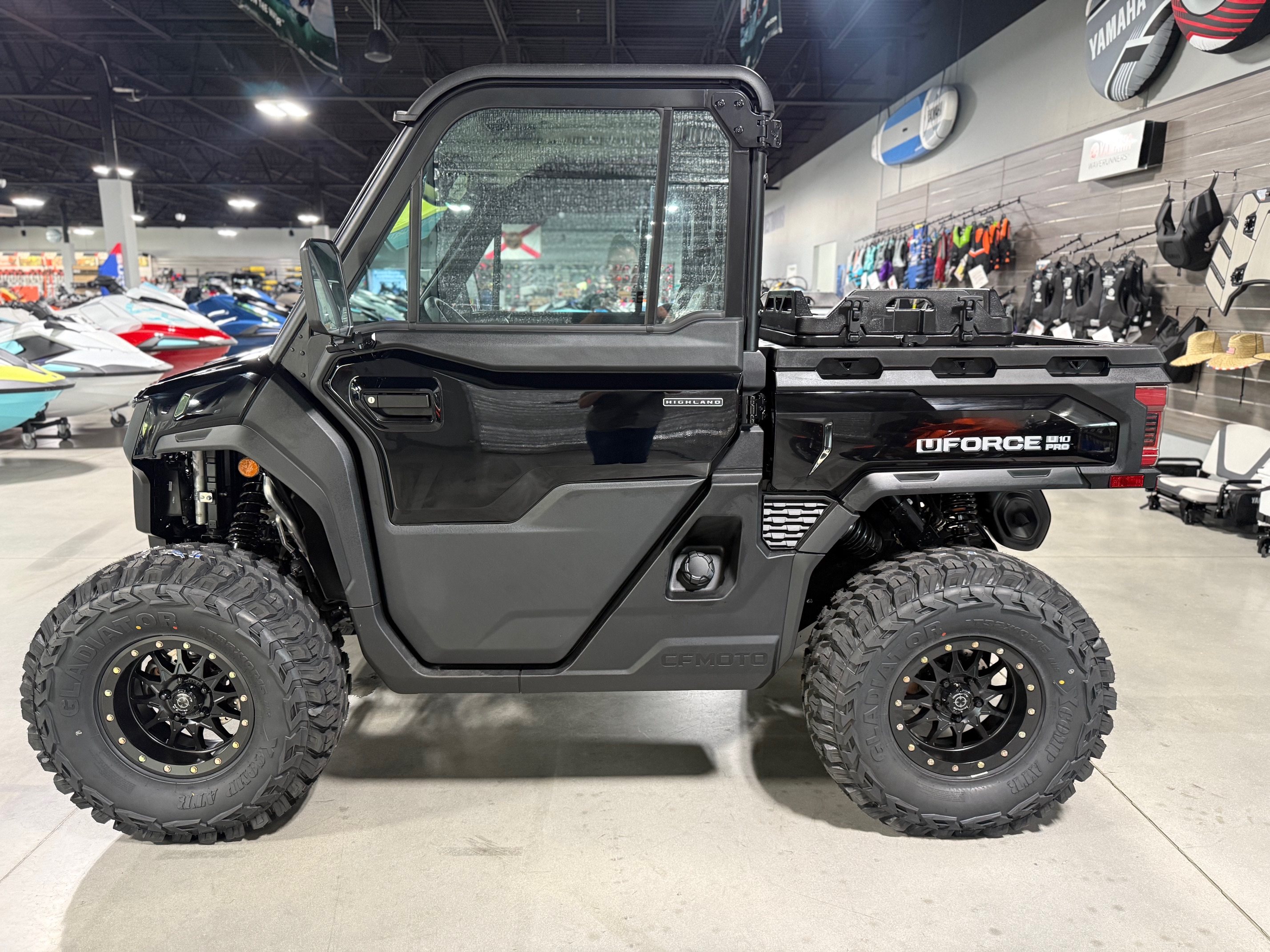 2025 Black CFMoto Uforce U10 PRO Highland