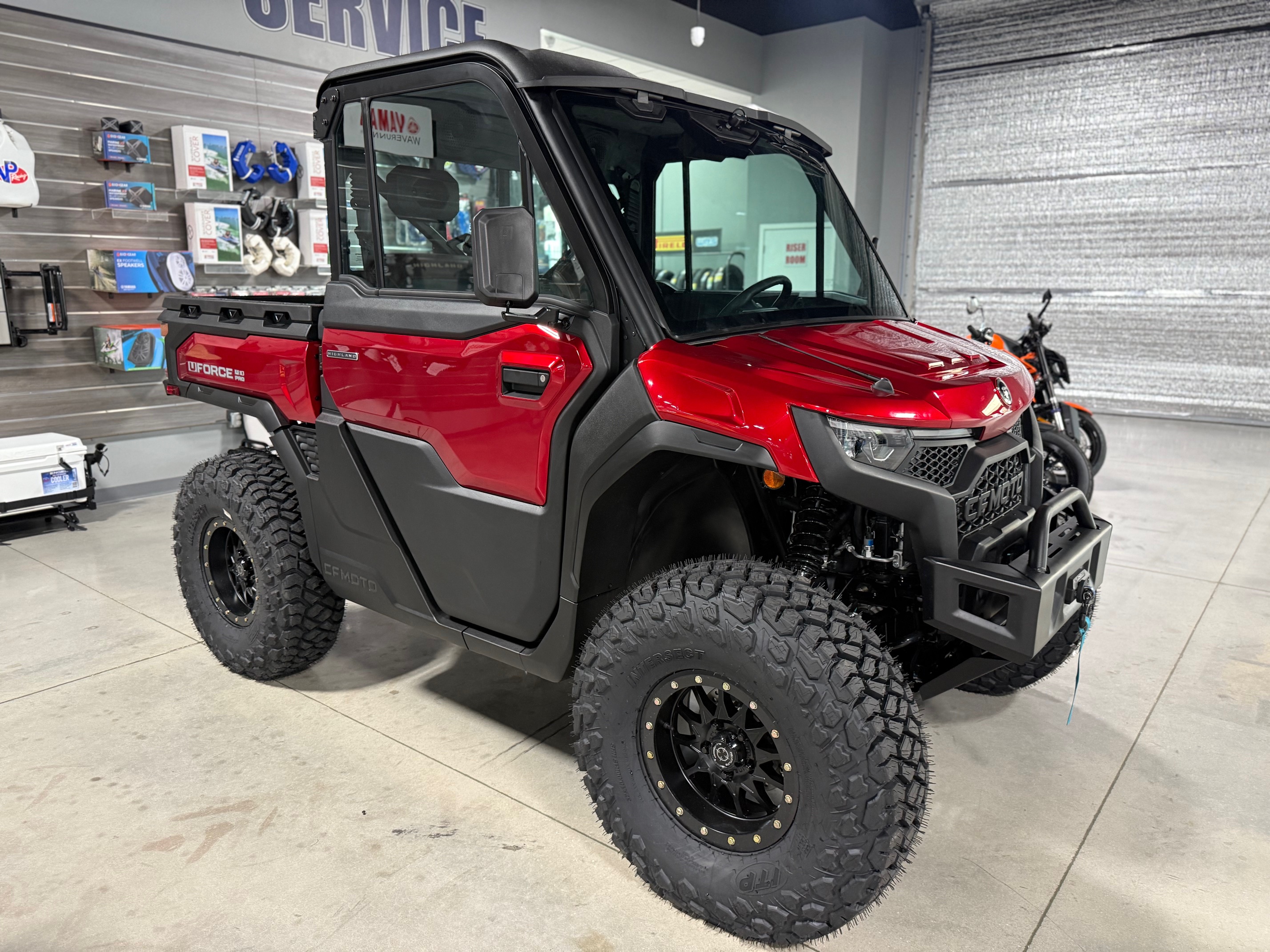 2025 Red CFMoto Uforce U10 PRO Highland