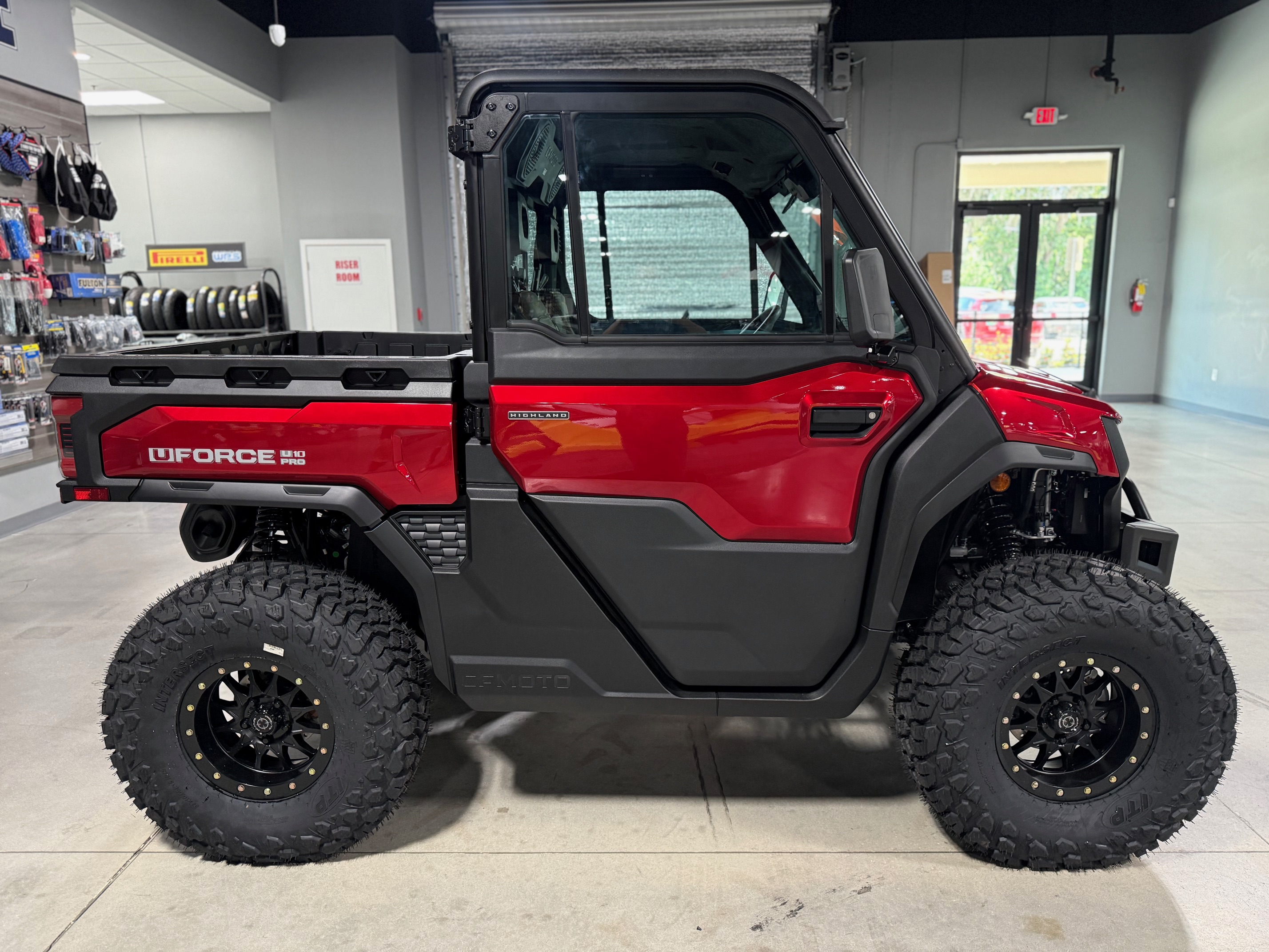 2025 Red CFMoto Uforce U10 PRO Highland