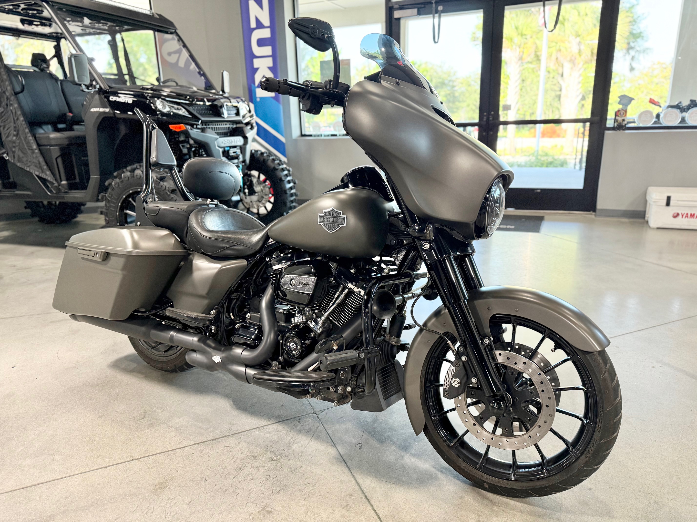 2019 - Harley-Davidson Street Glide Special