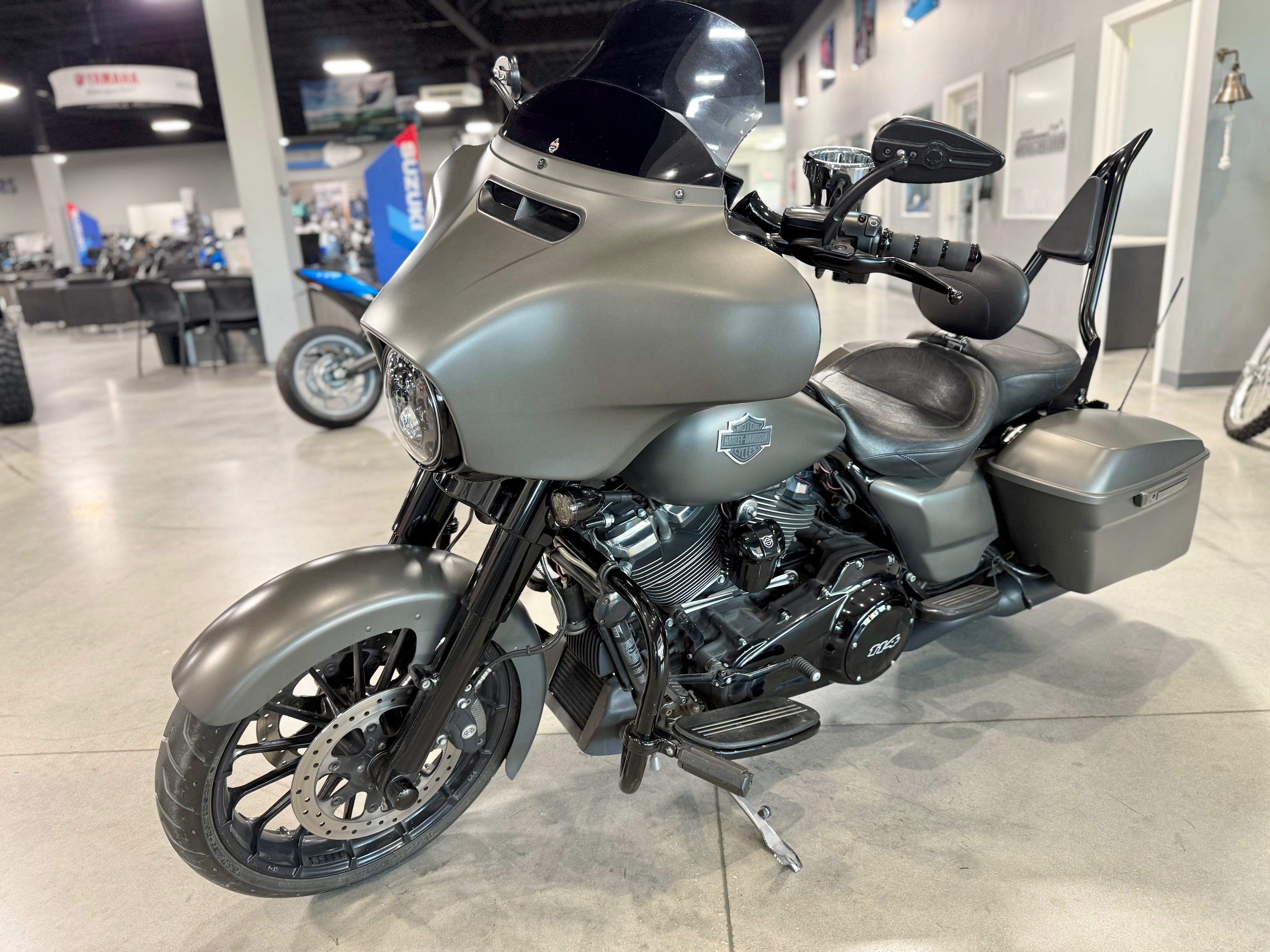 2019 - Harley-Davidson Street Glide Special