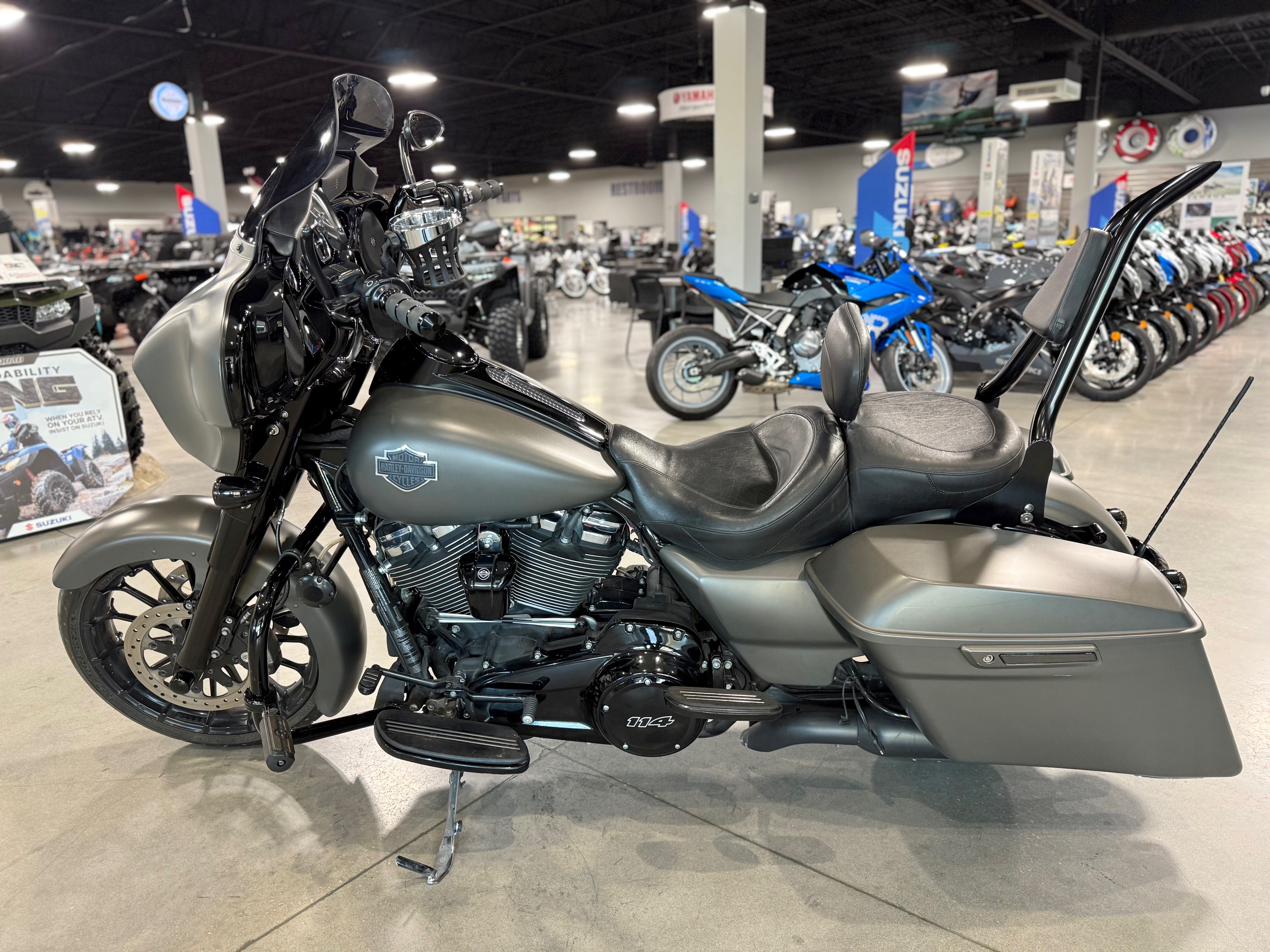 2019 - Harley-Davidson Street Glide Special