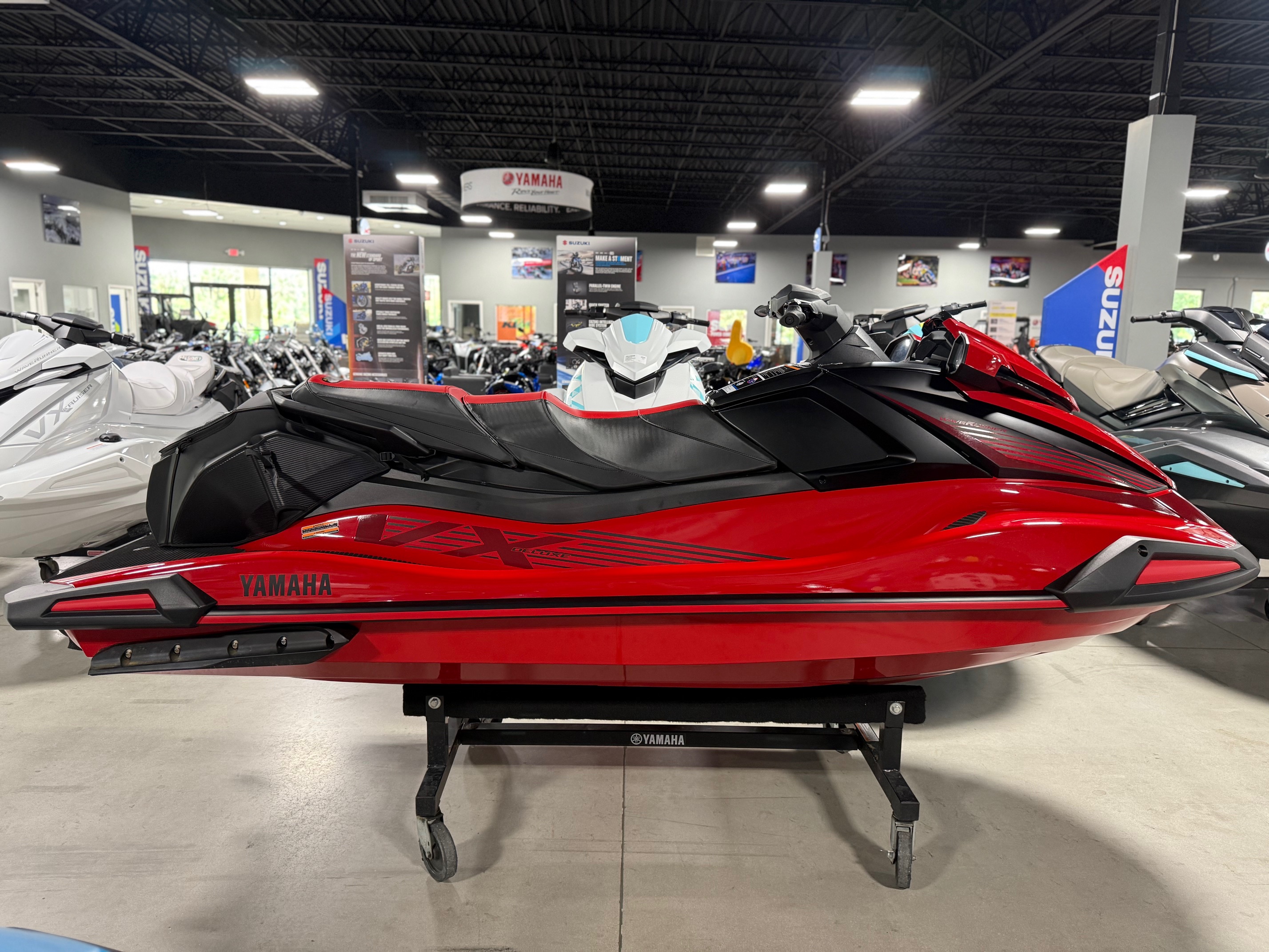 2025 - Yamaha Waverunners VX Deluxe Deluxe