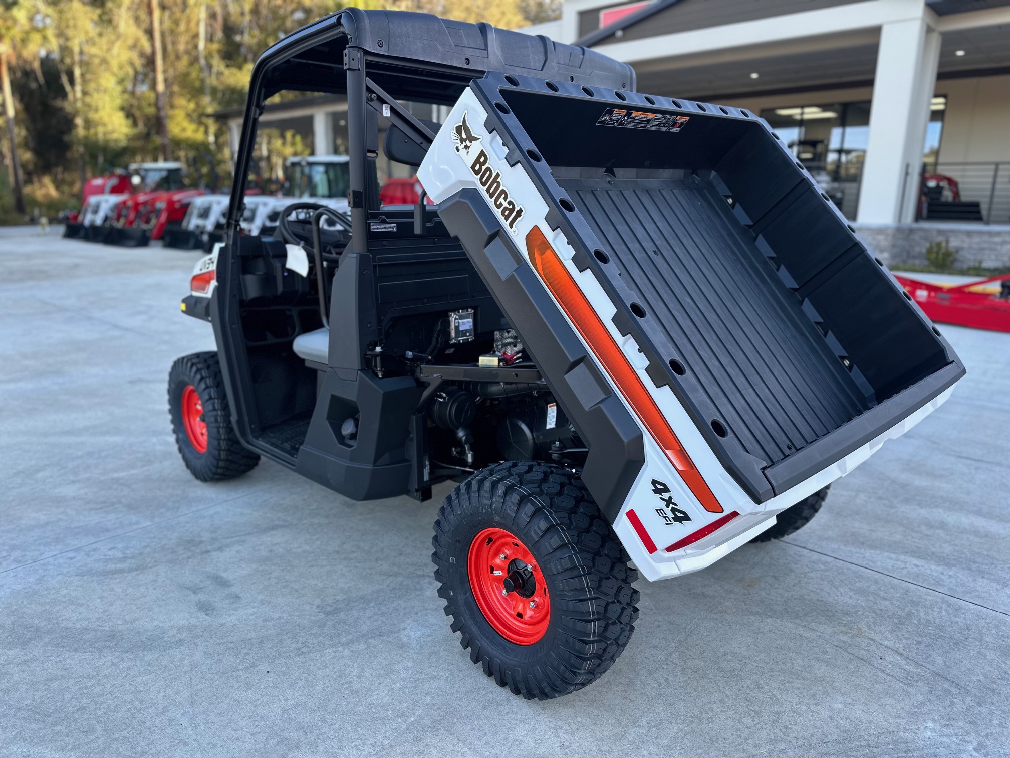 2023 - Bobcat UV34