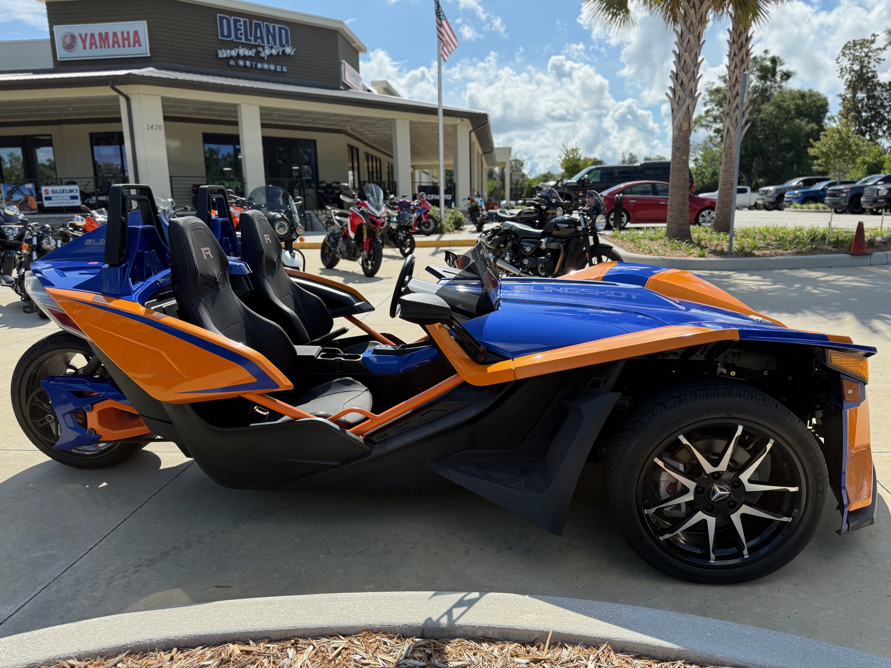 2021 - Polaris Slingshot R