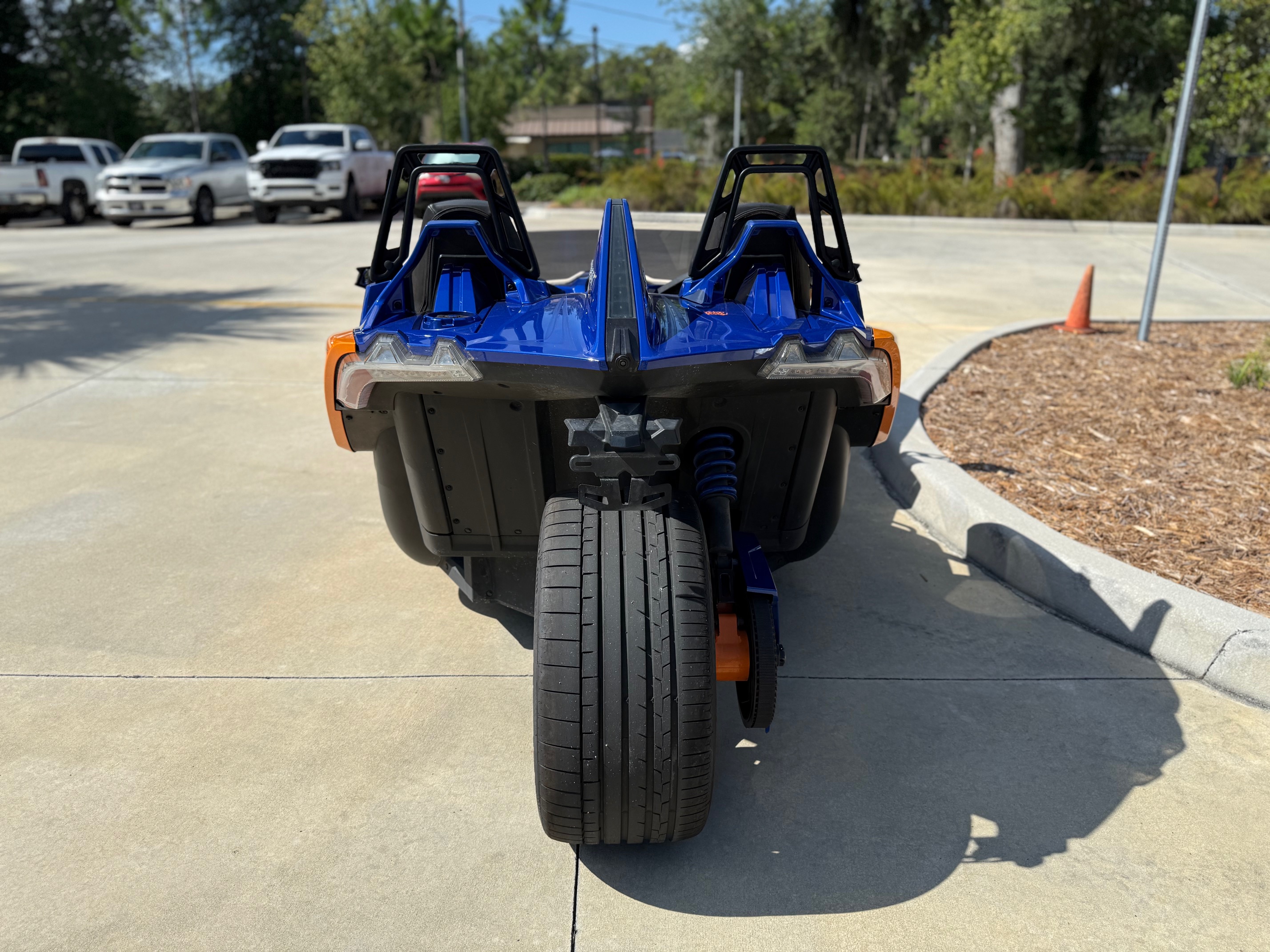 2021 - Polaris Slingshot R