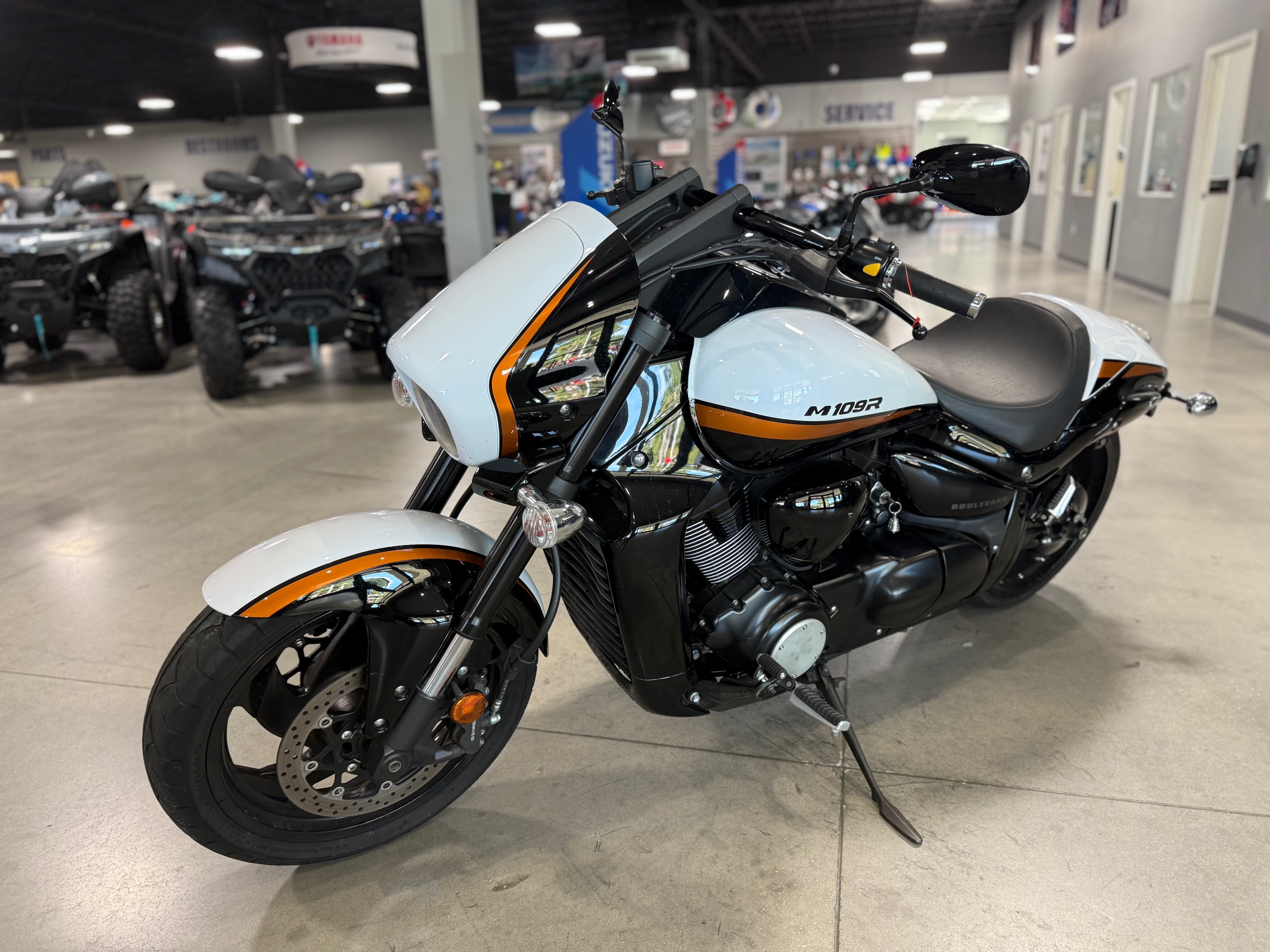 2020 - Suzuki Boulevard M109R B.O.S.S.