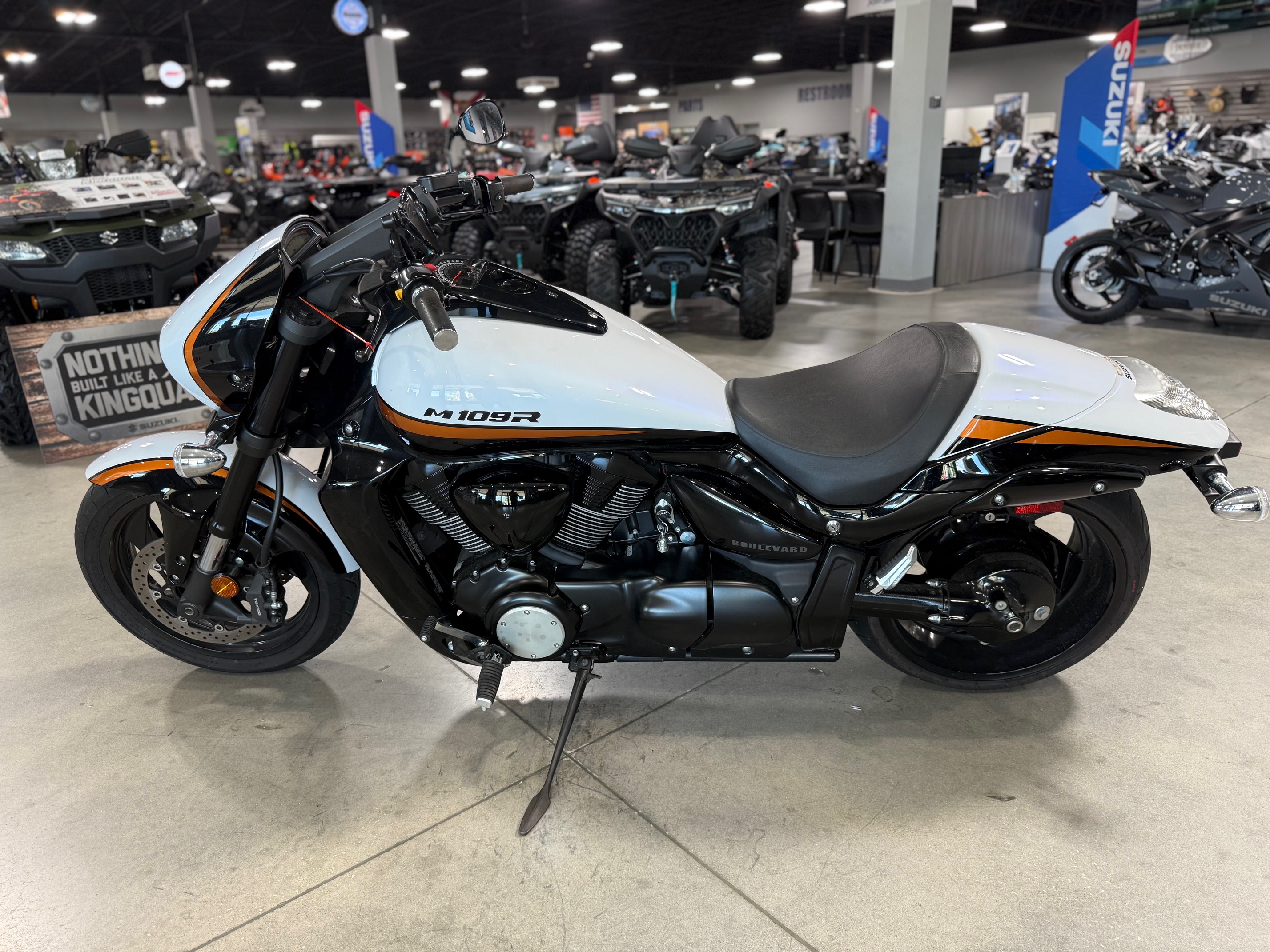 2020 - Suzuki Boulevard M109R B.O.S.S.