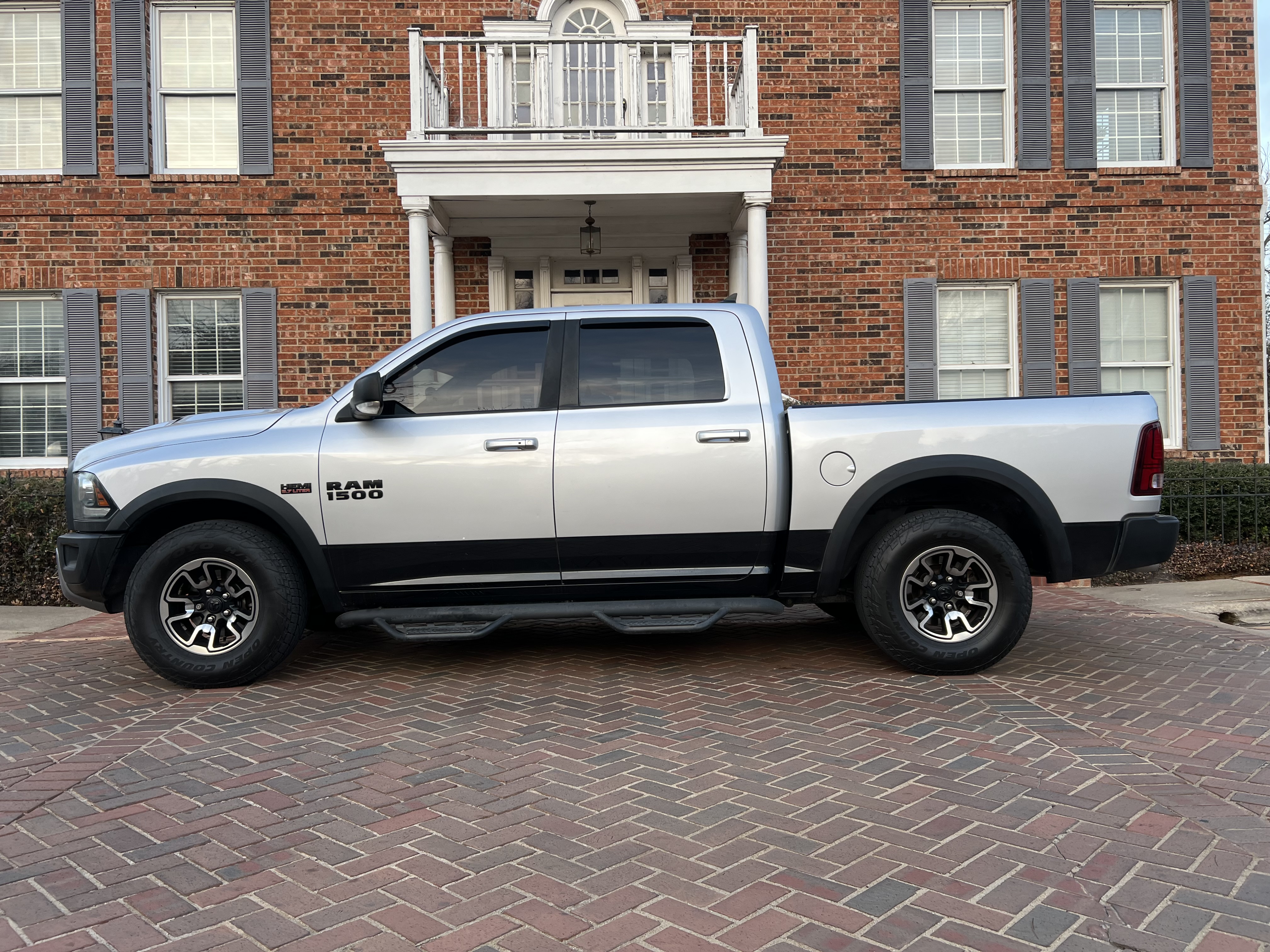 2016 RAM 1500 Rebel Crew Cab 4WD