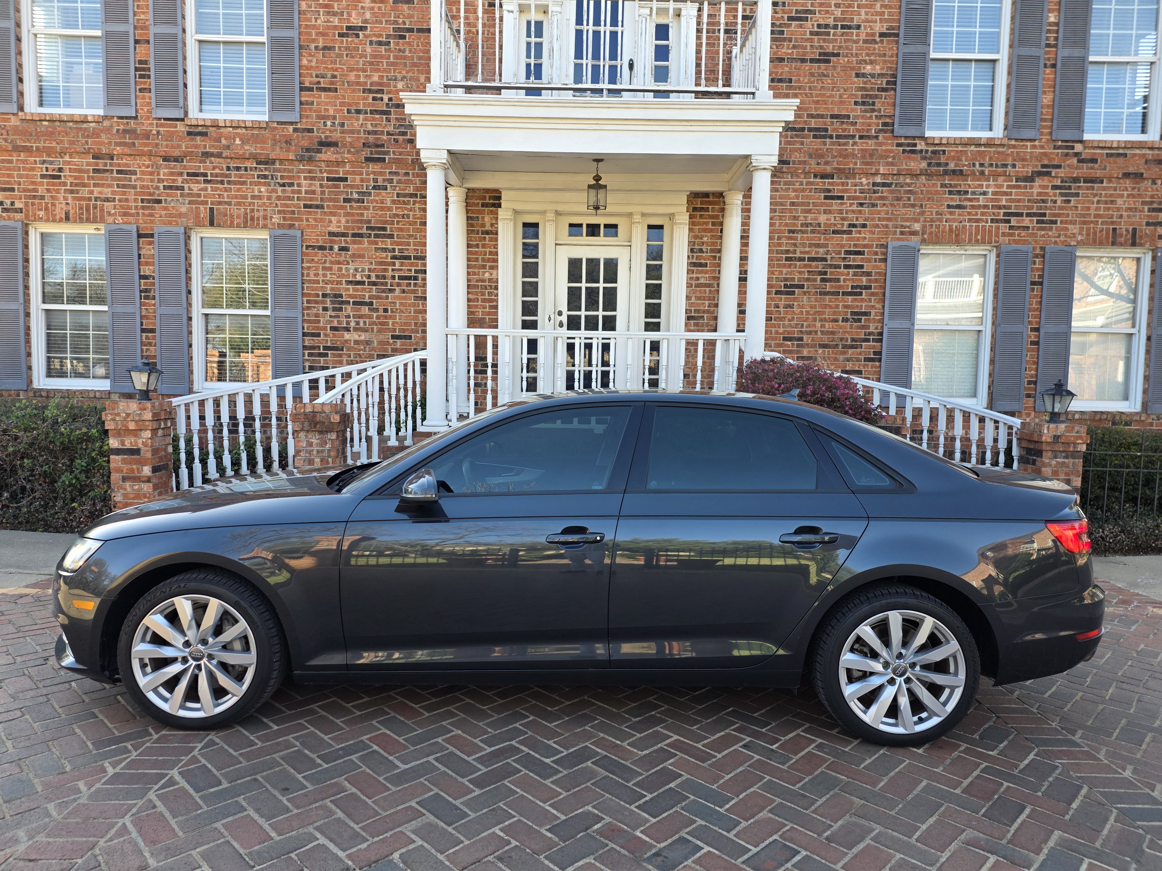 2017 Audi A4 2.0T quattro Premium AWD