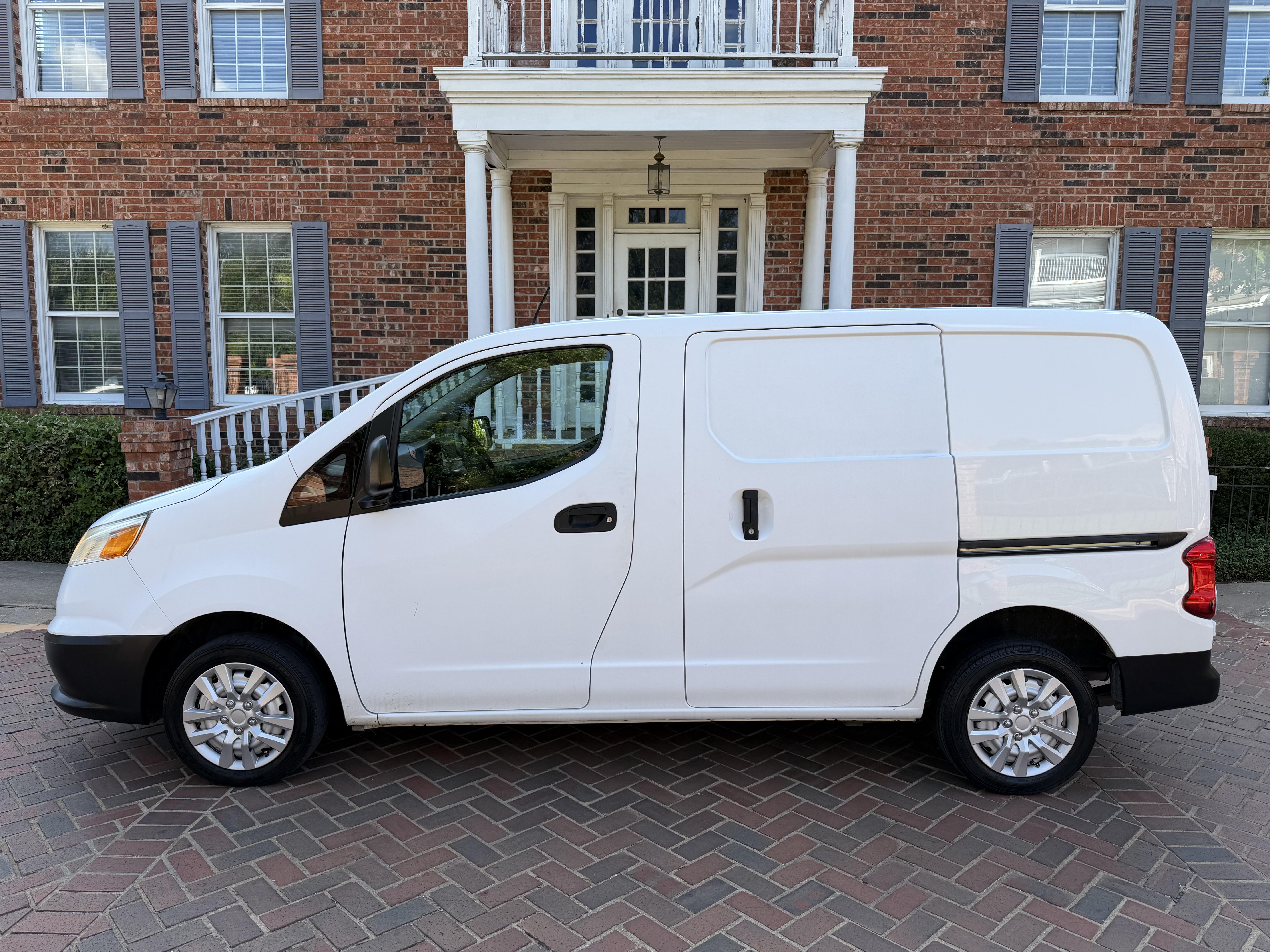 - 2017 Chevrolet City Express Van Front-Wheel Drive 