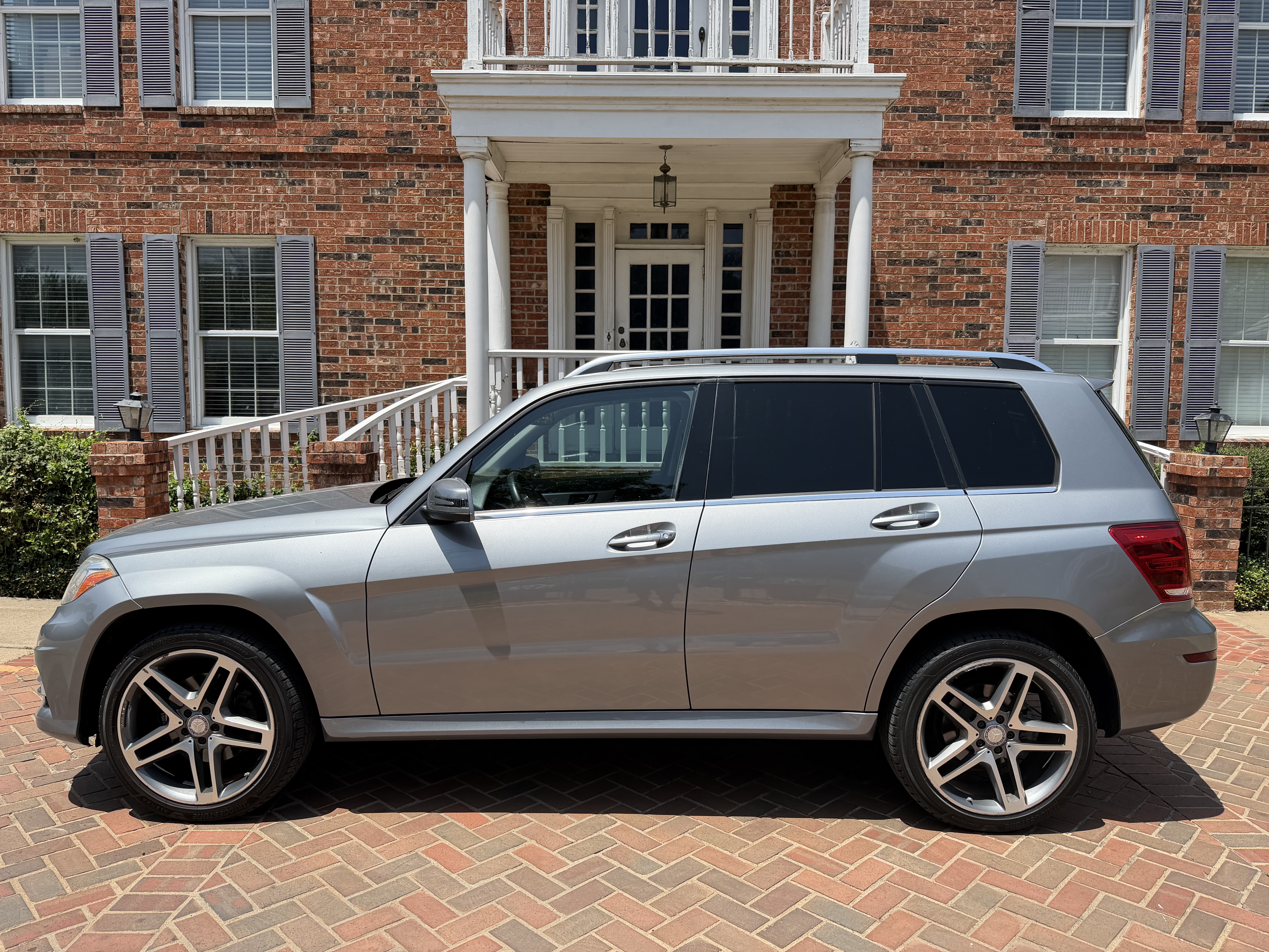 Gray 2014 Mercedes-Benz GLK SUV / Crossover Rear-Wheel Drive Automatic