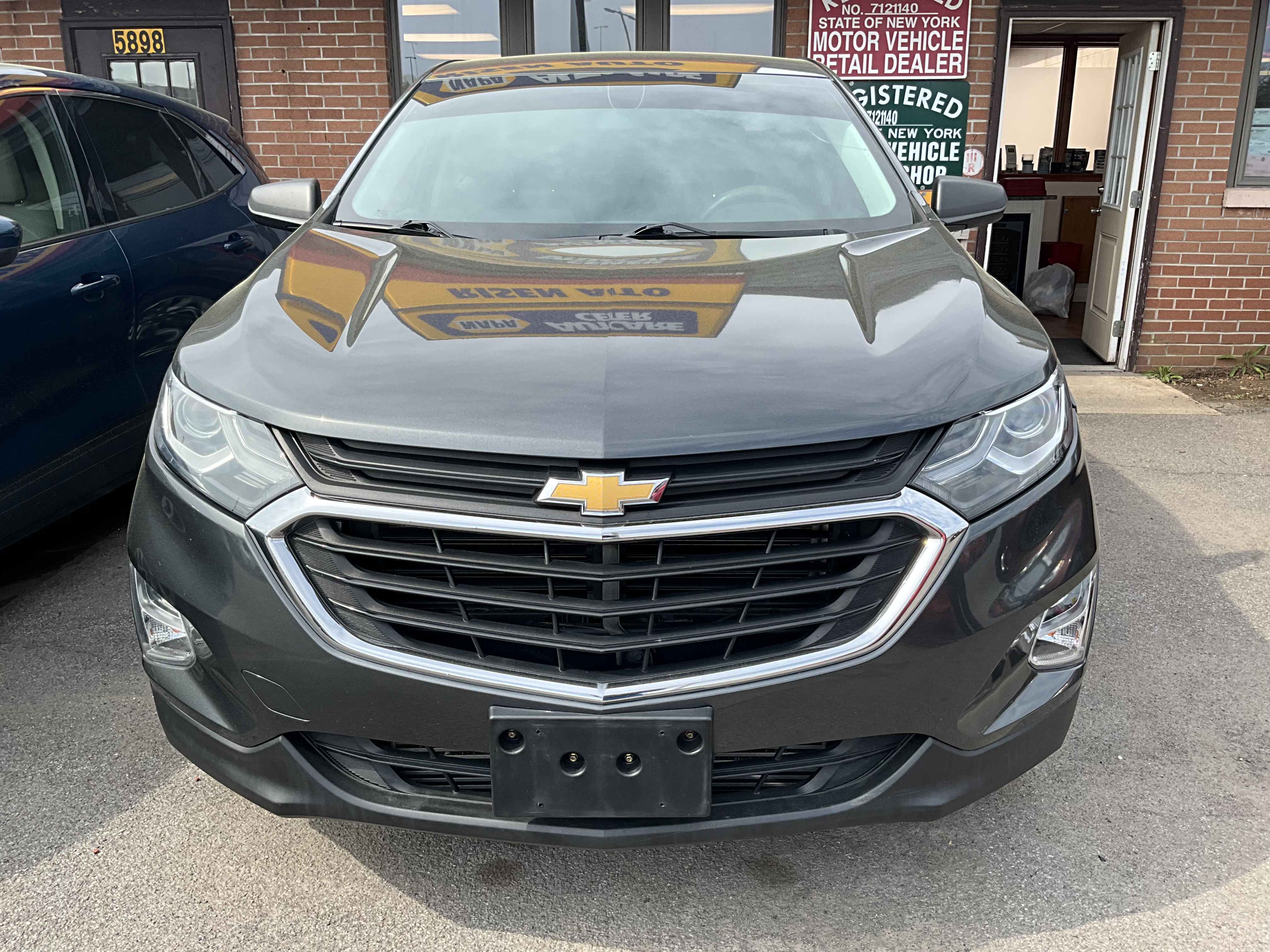 2019 Chevrolet Equinox AWD LS's photo