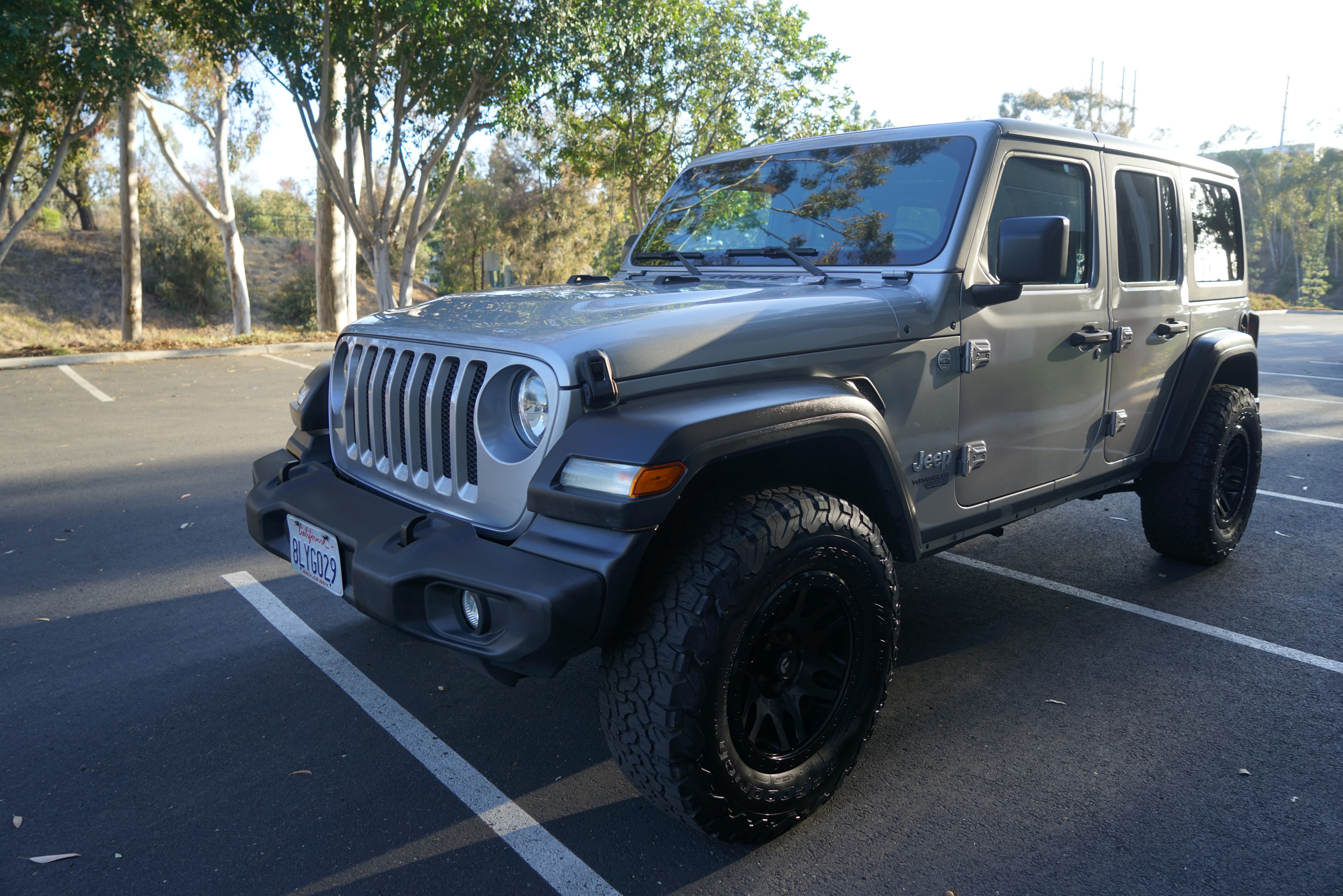 Gray 2019 Jeep Wrangler Unlimited Sport 4WD SUV / Crossover Four-Wheel Drive