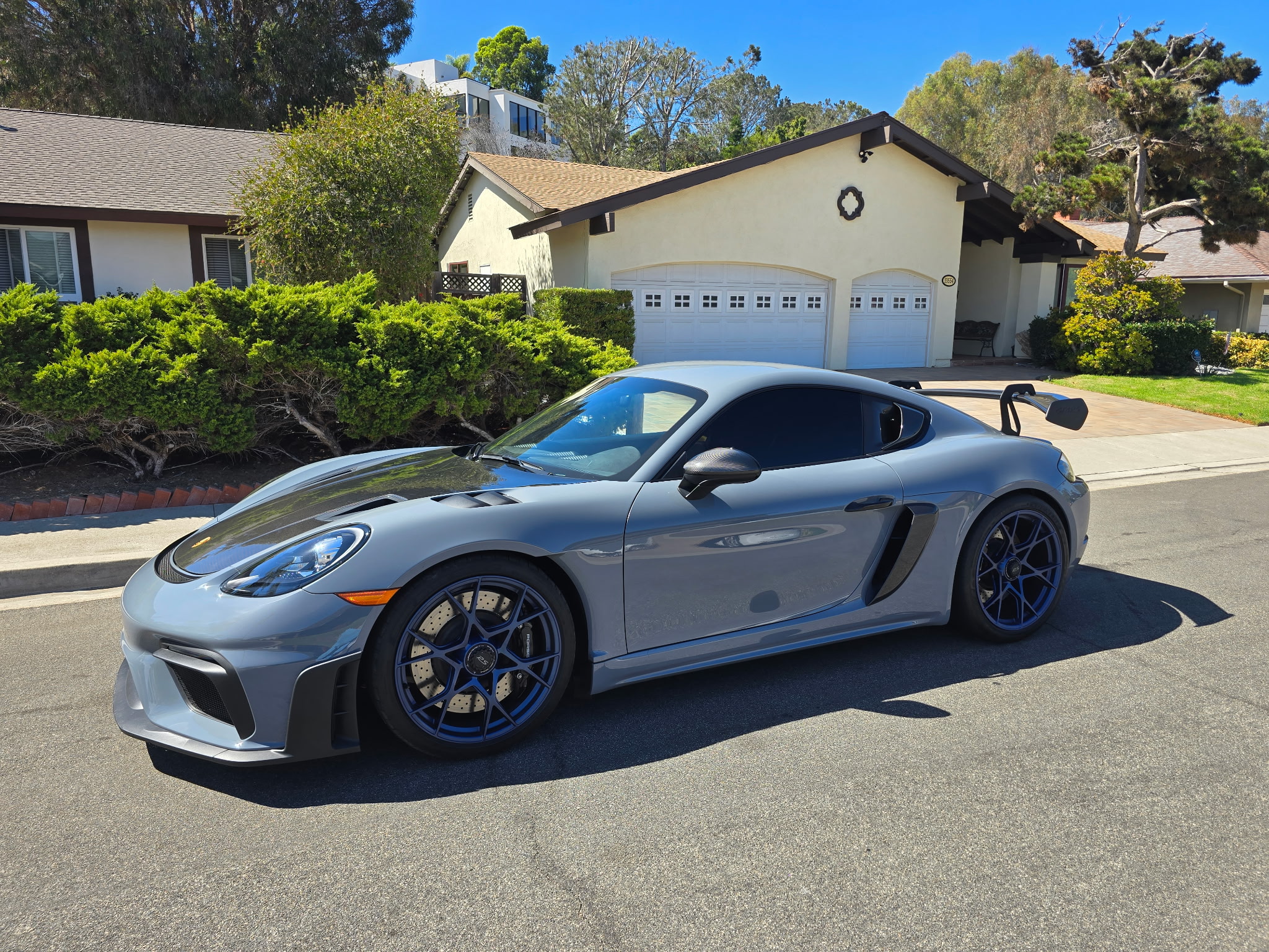 2024 Porsche 718 Cayman GT4 RS