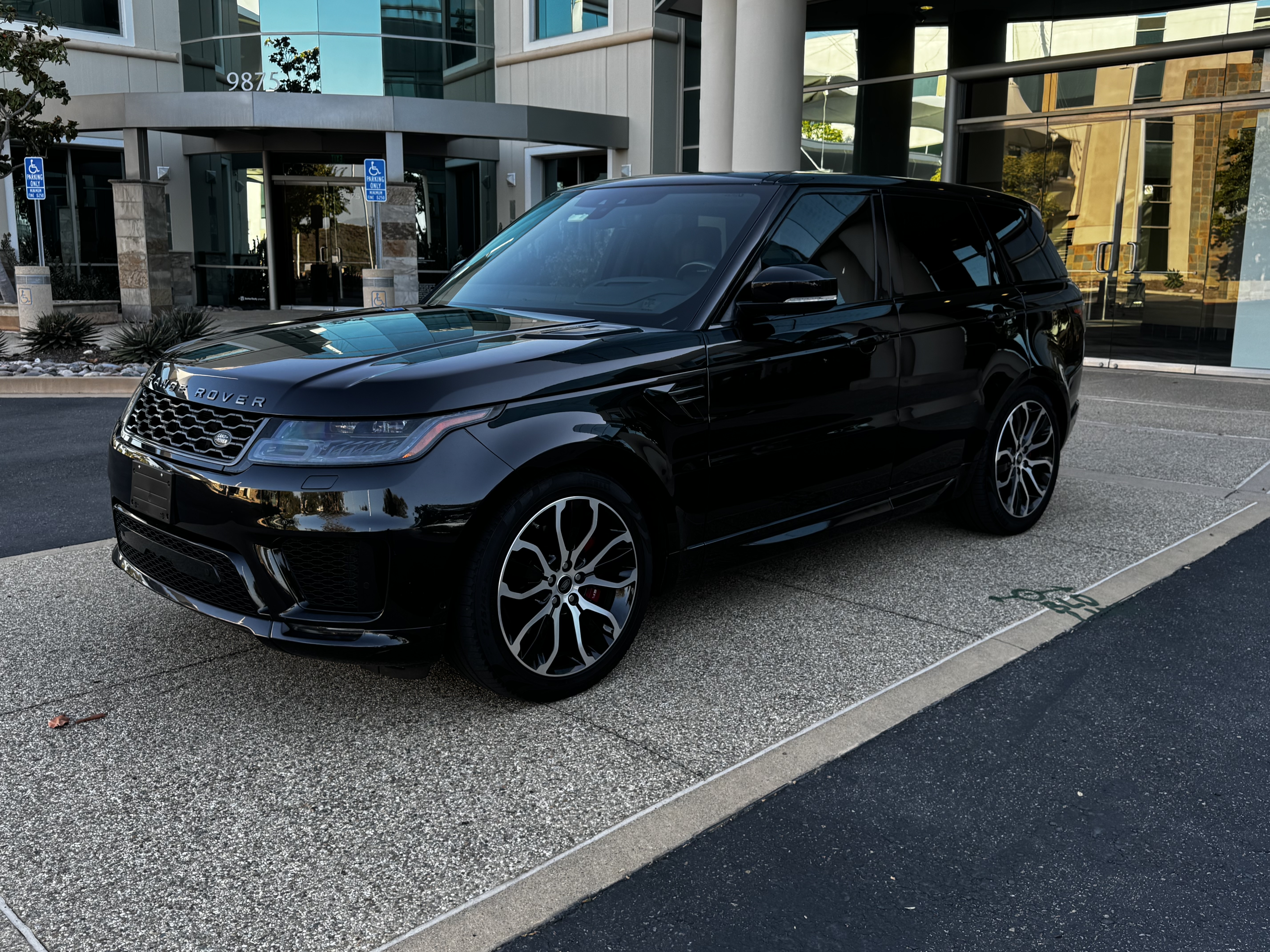 2019 Land Rover Range Rover Sport Supercharged Dynamic