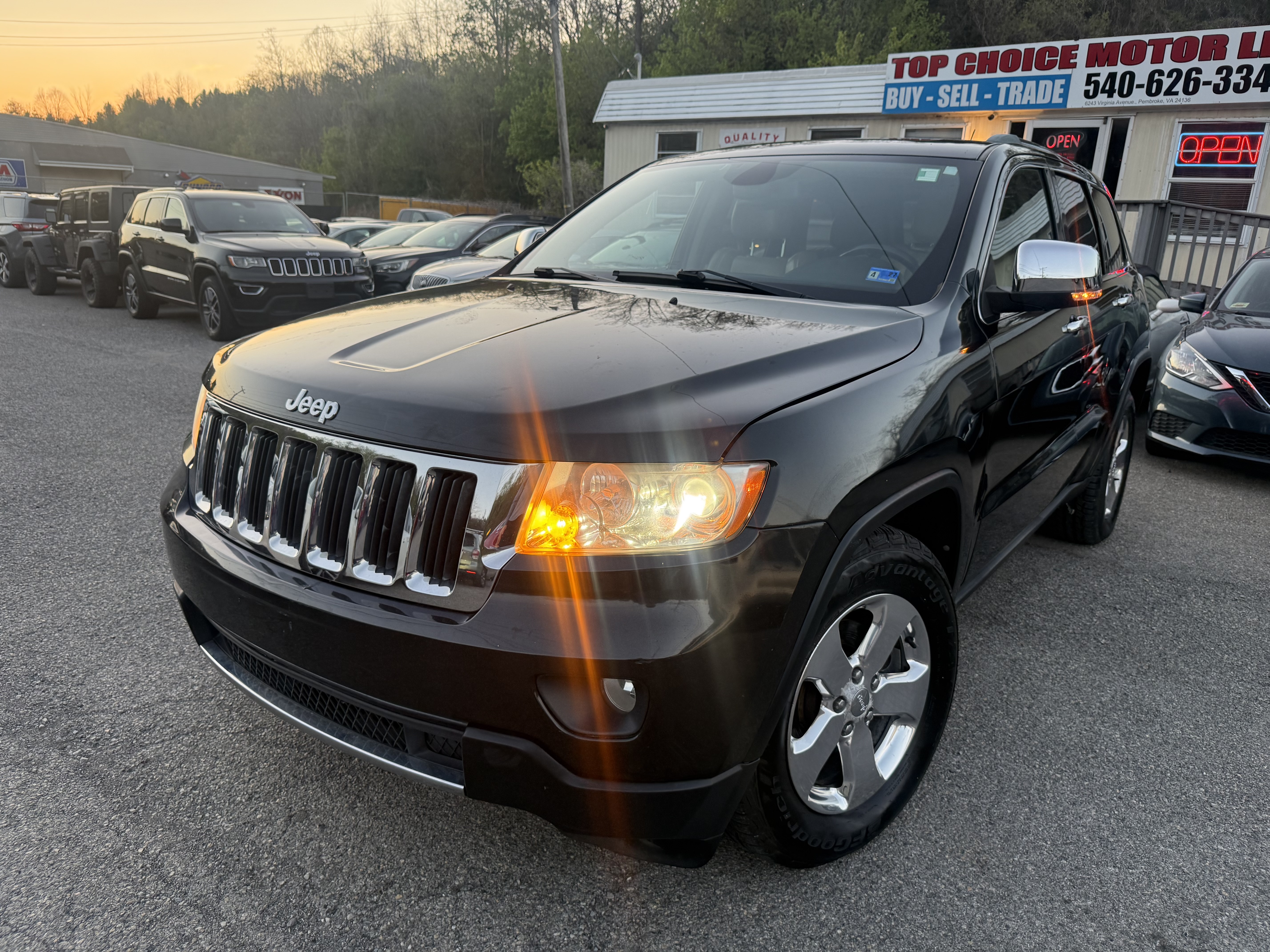  2011 Jeep Grand Cherokee Limited 4WD   