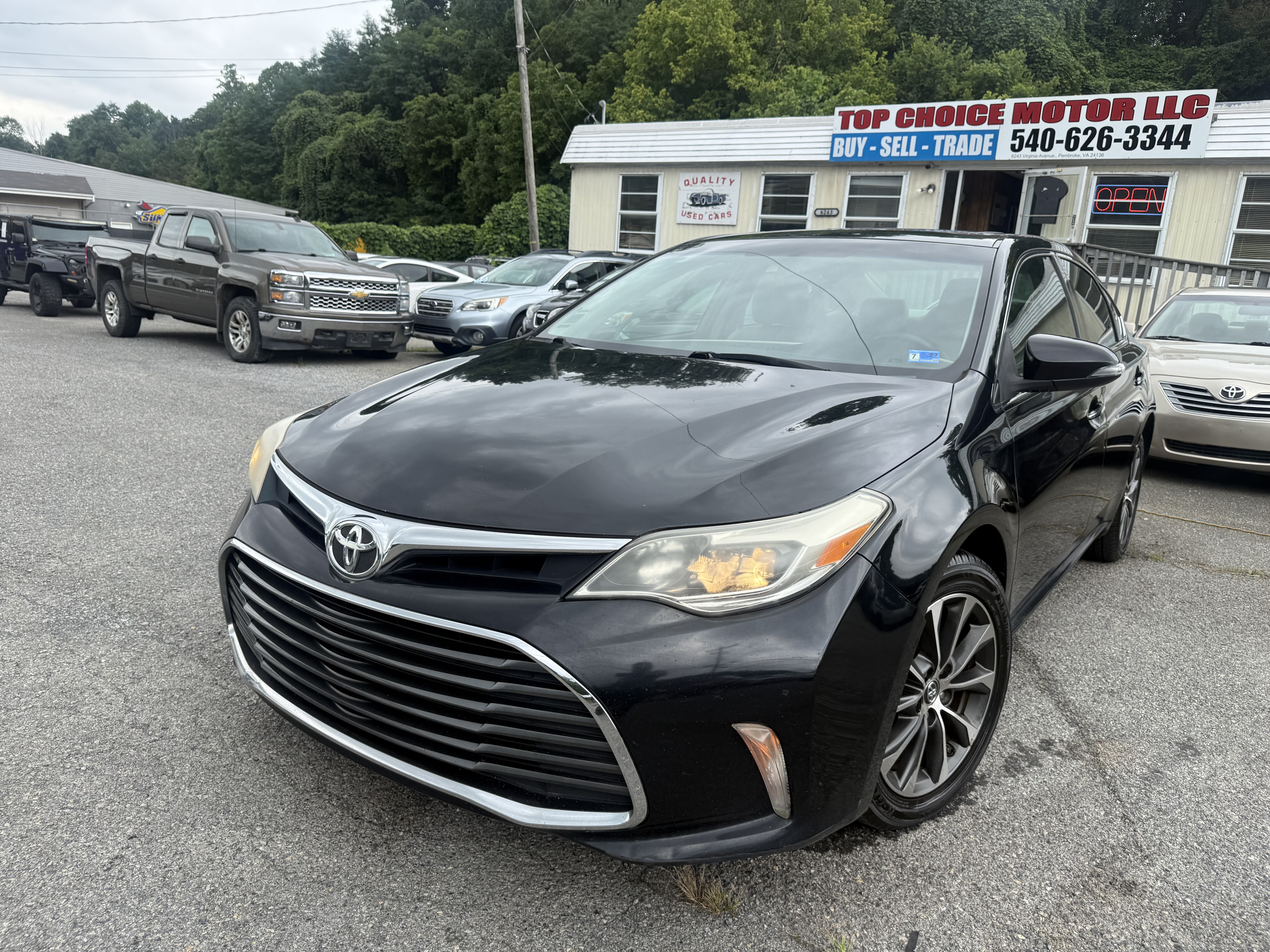 2016 Toyota Avalon XLE Plus