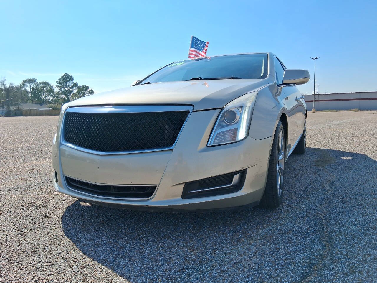 2016 Cadillac XTS Standard