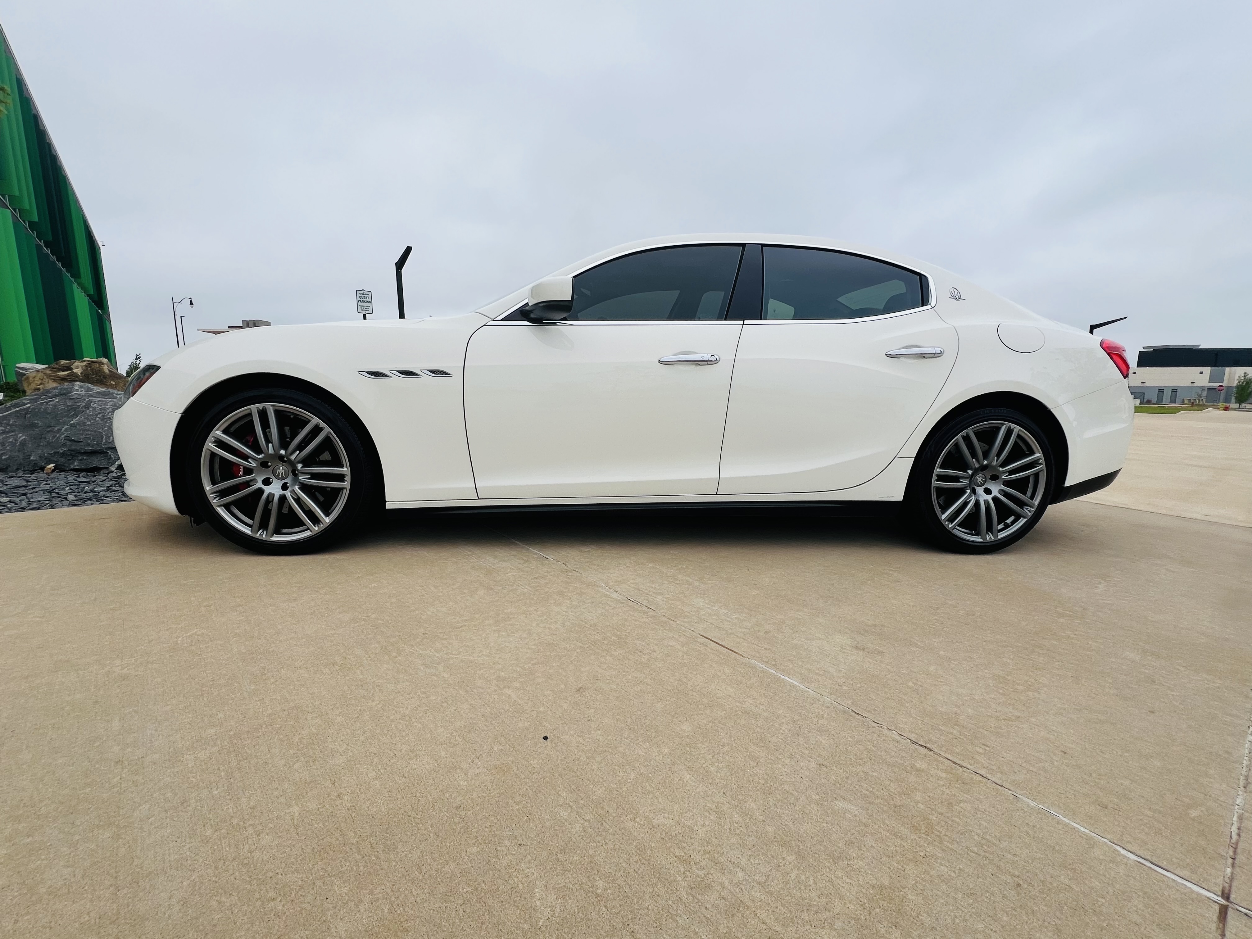2016 Maserati Ghibli S's photo
