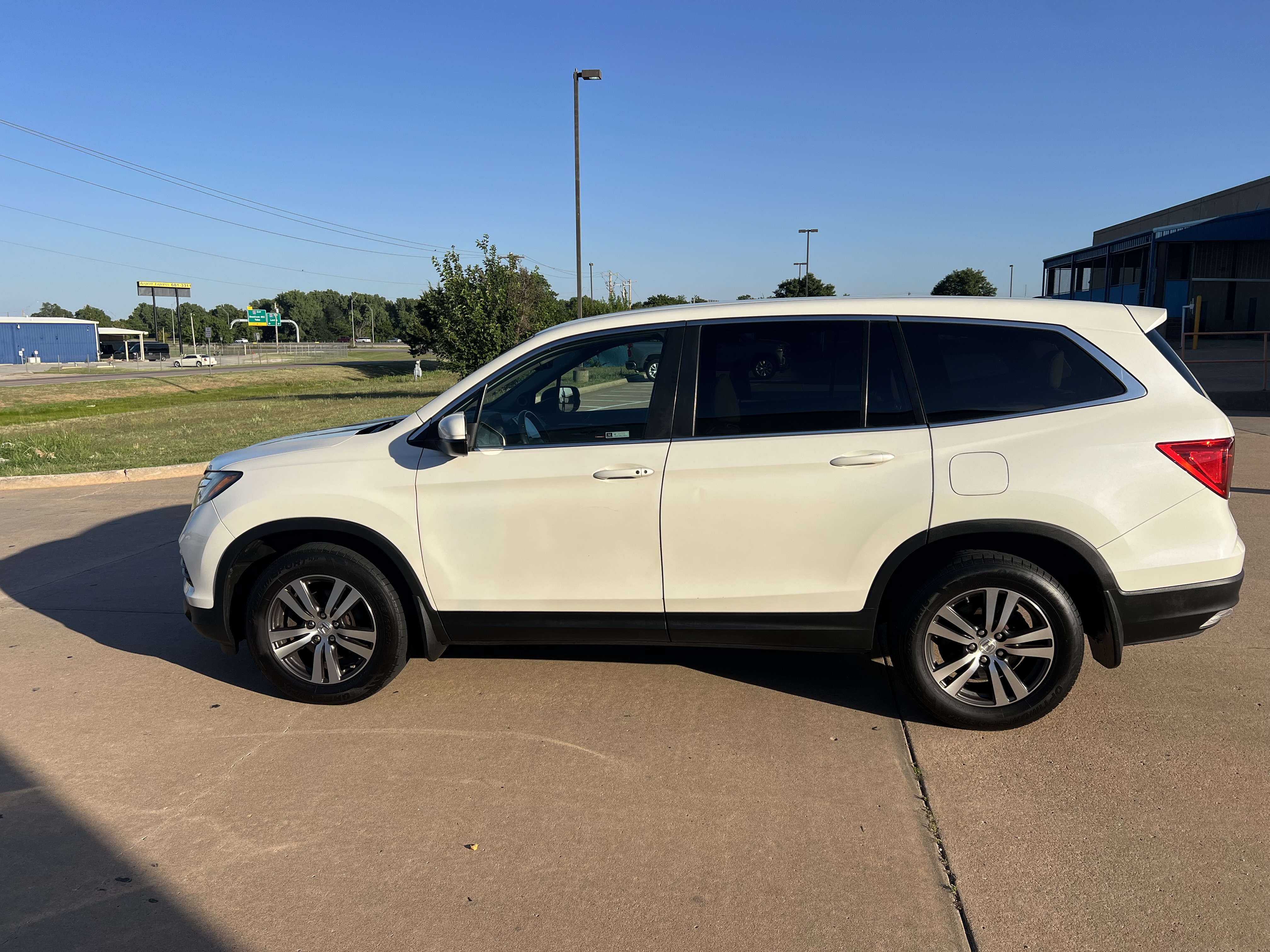 2018 Honda Pilot 4WD EX-L's photo
