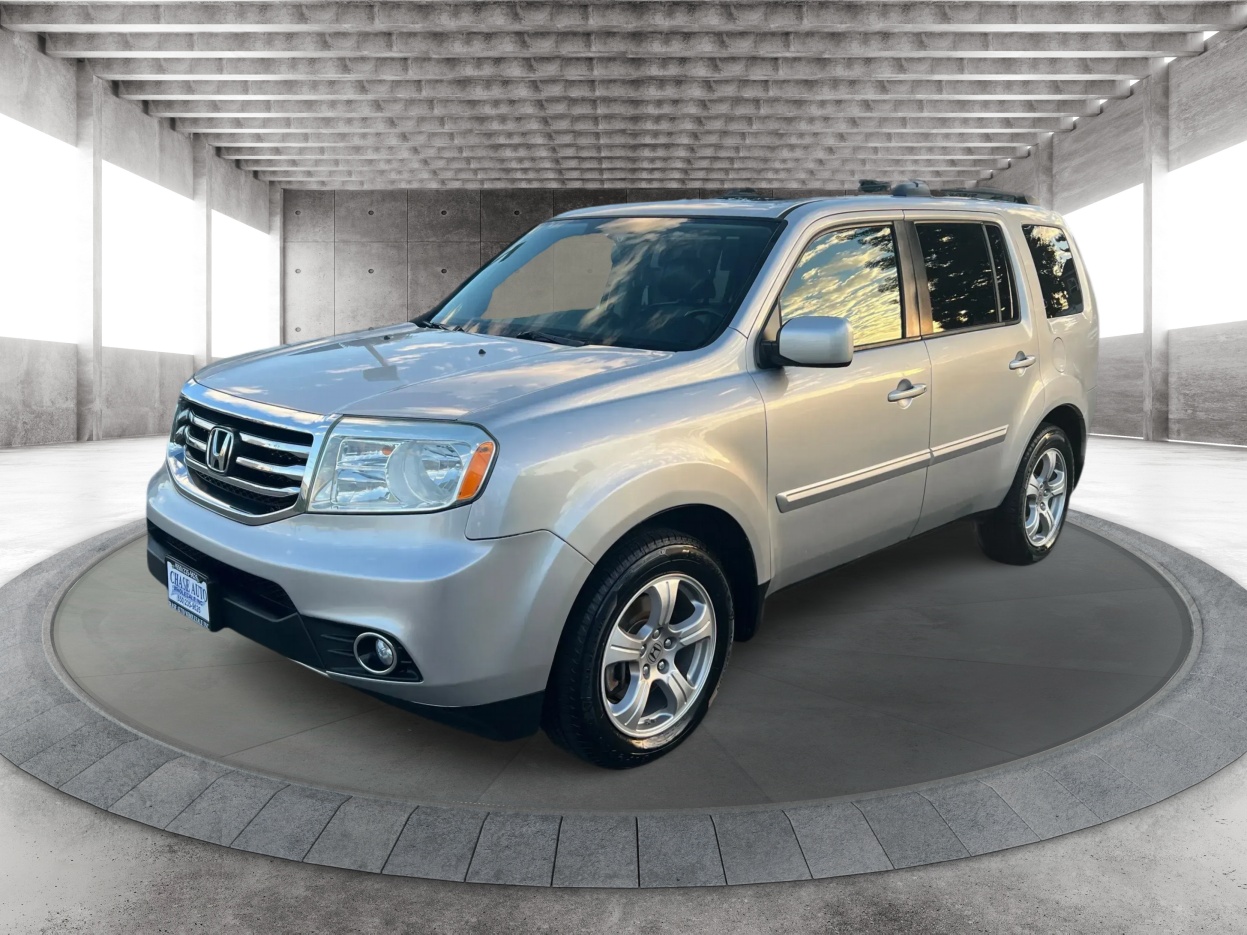 Silver 2013 Honda Pilot SUV / Crossover Four-Wheel Drive Automatic