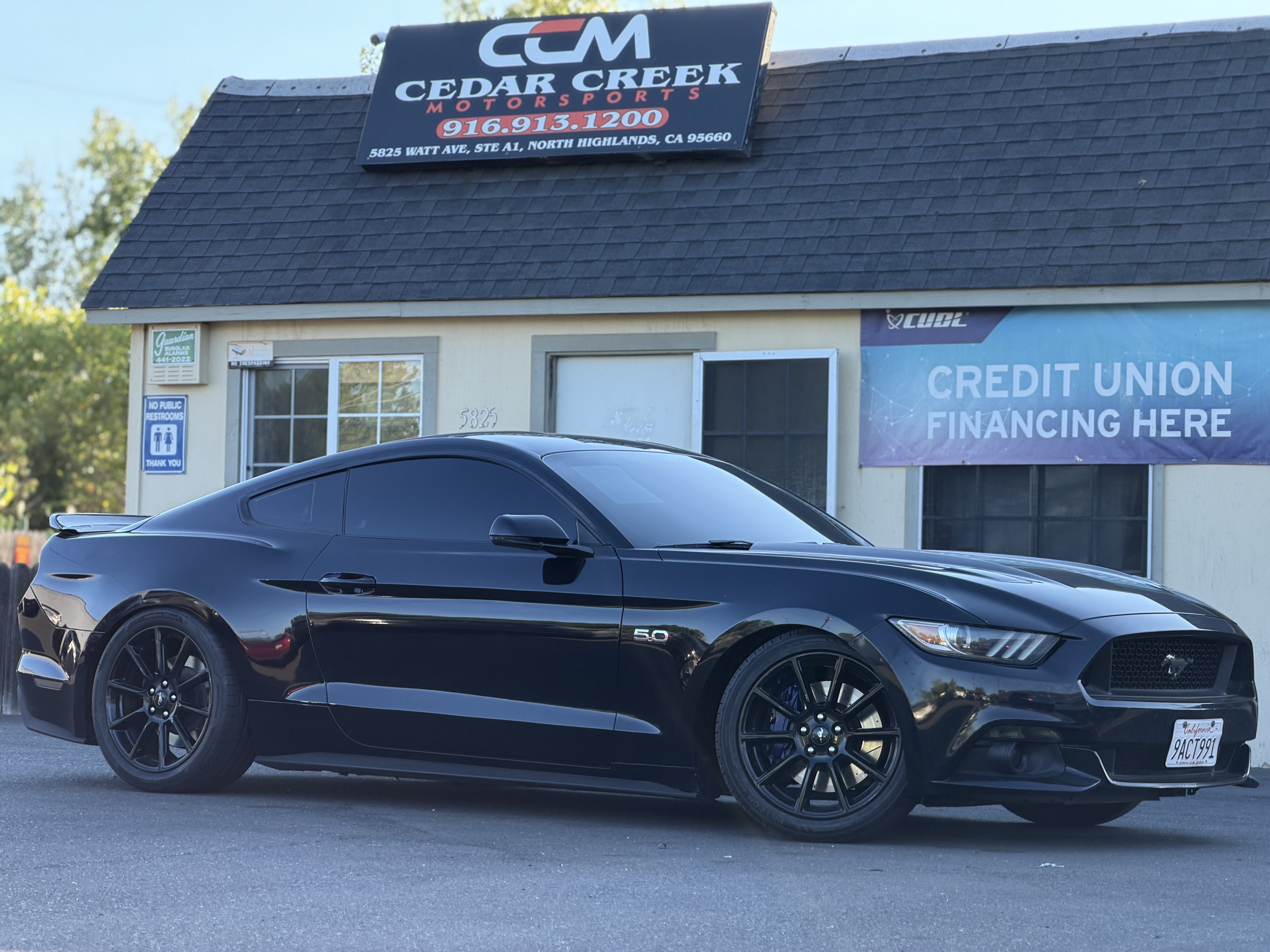 2016 Ford Mustang GT Premium Coupe RWD