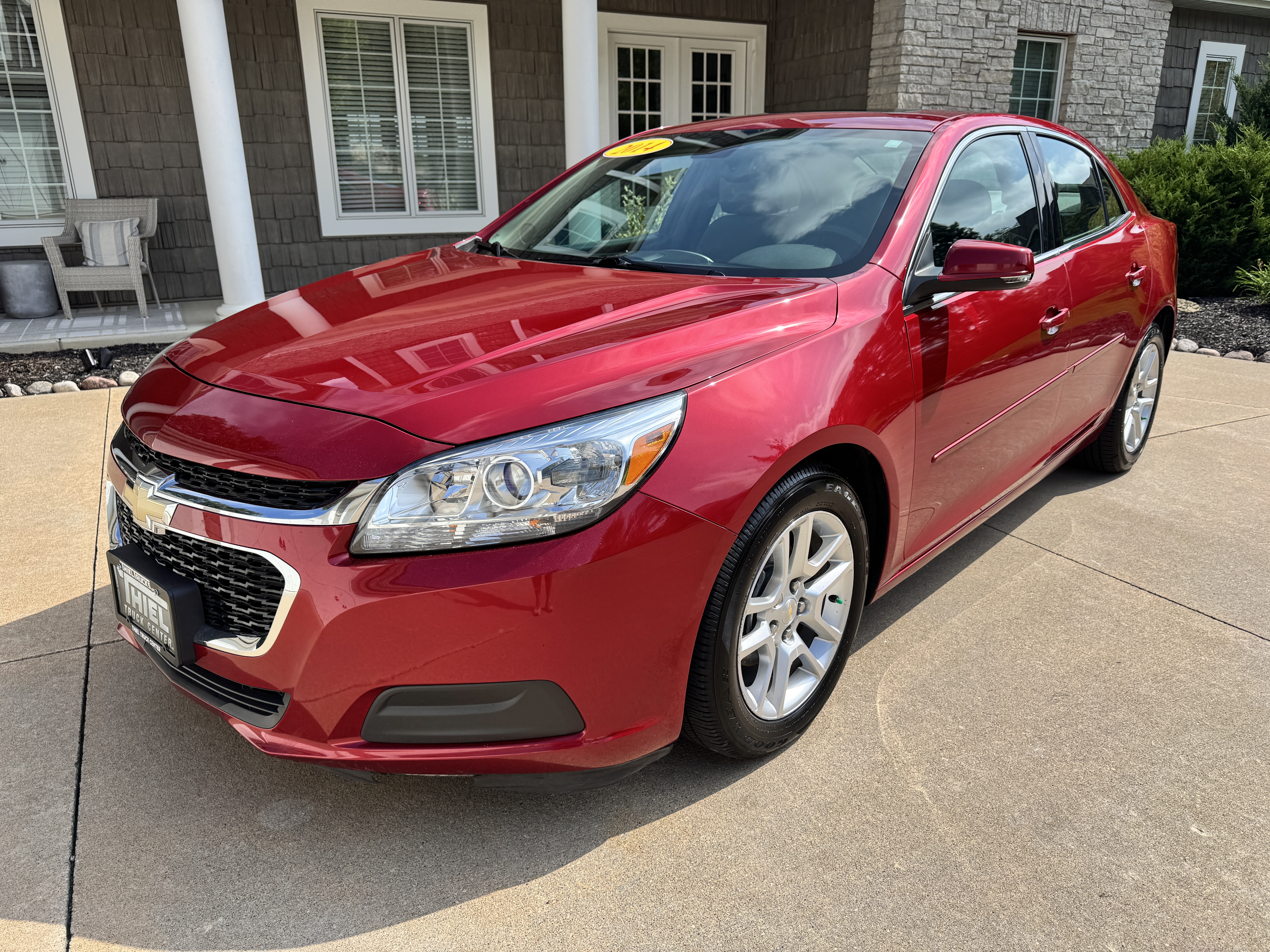  2014 Chevrolet Malibu 1LT FWD   