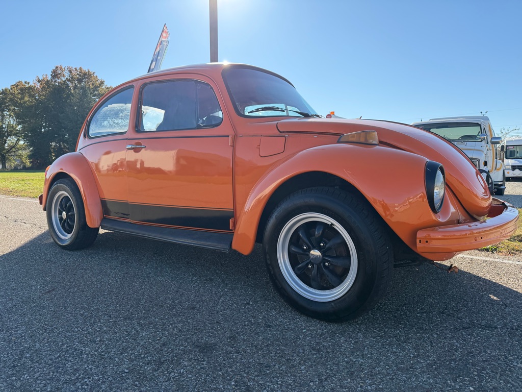 1973 VOLKSWAGEN SUPER BEETLE