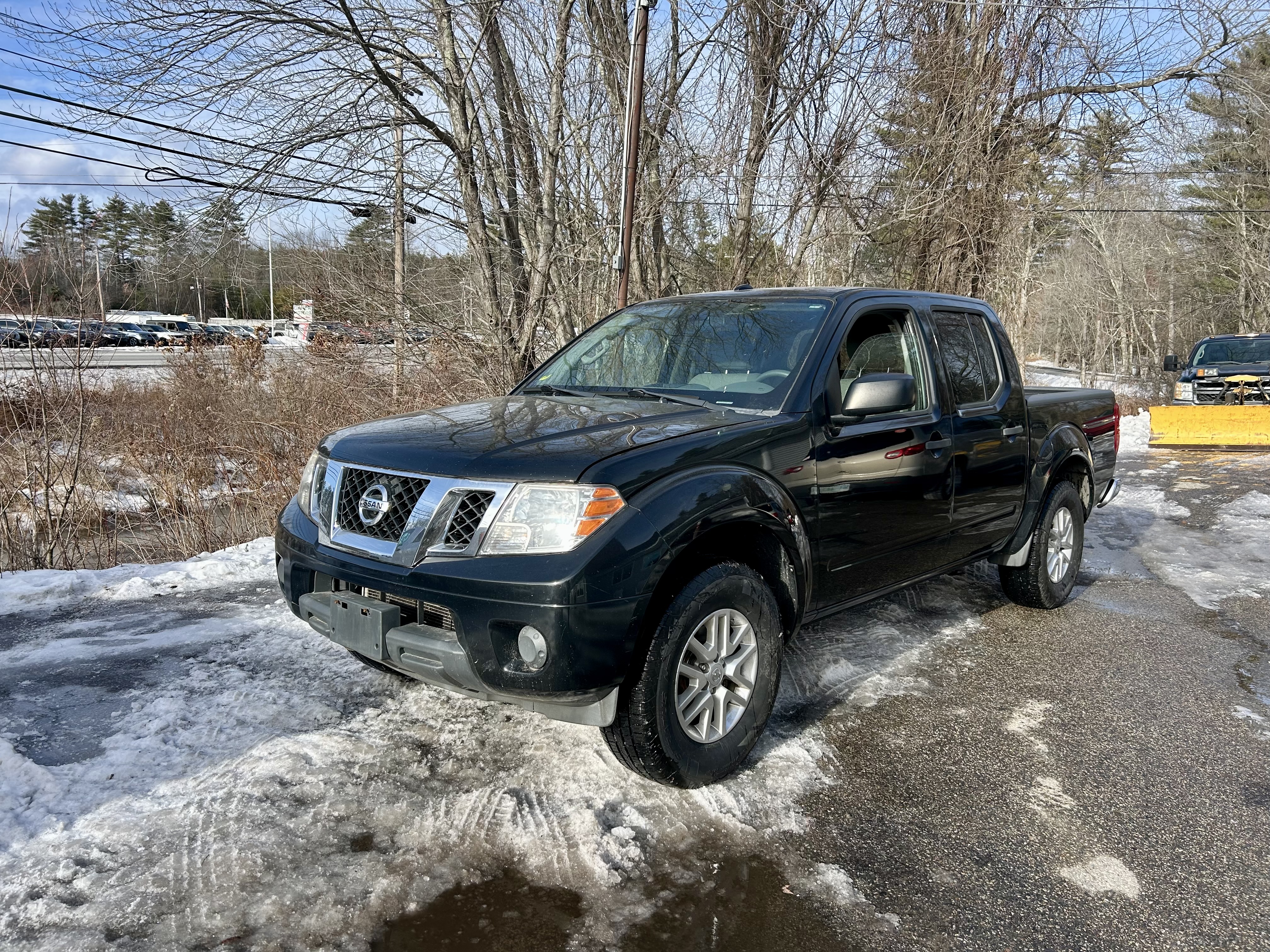 2015 Nissan Frontier S Crew Cab 4WD
