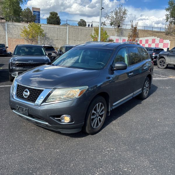 2014 Nissan Pathfinder 4WD 4dr SL