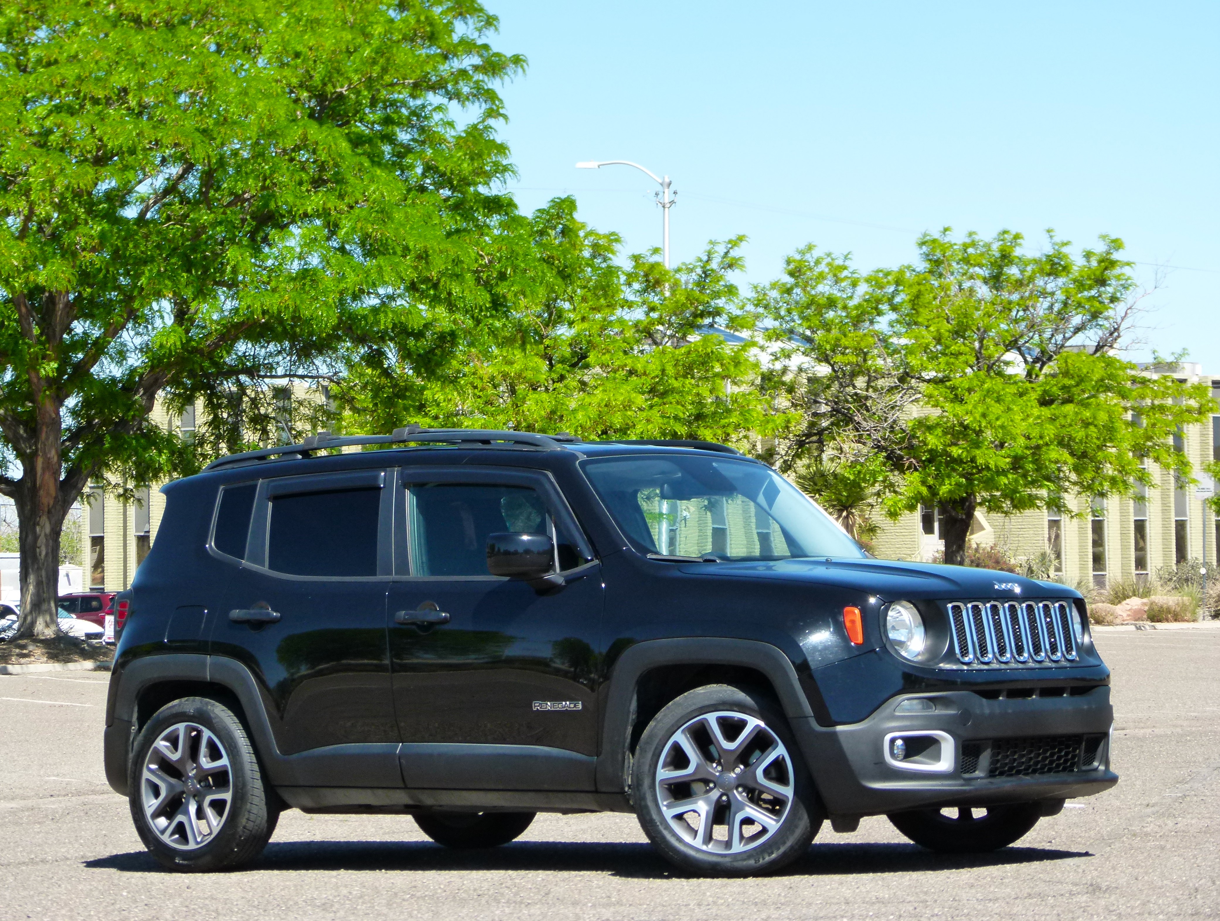 2017 Jeep Renegade Latitude FWD
