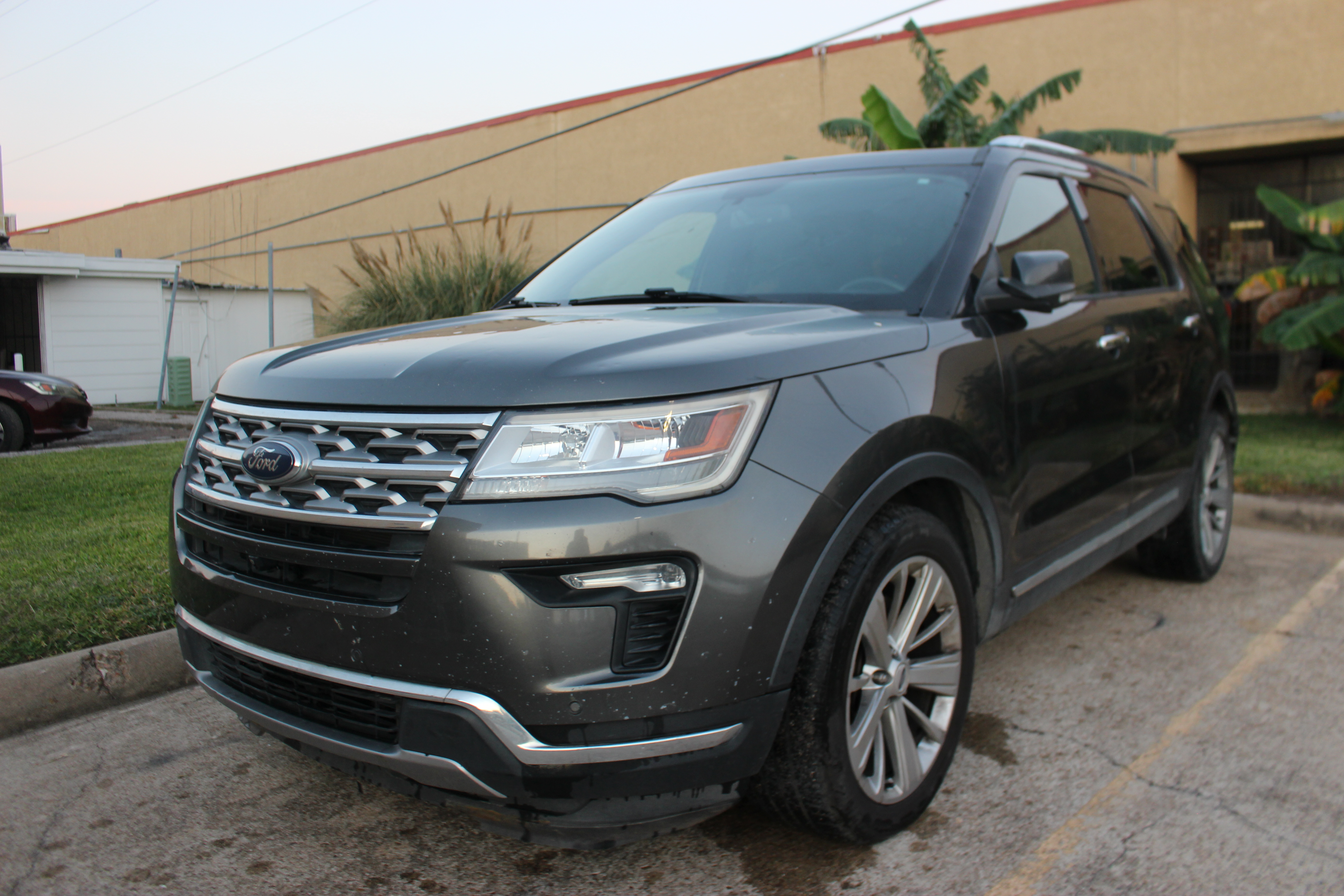 2018 Ford Explorer Limited FWD's photo