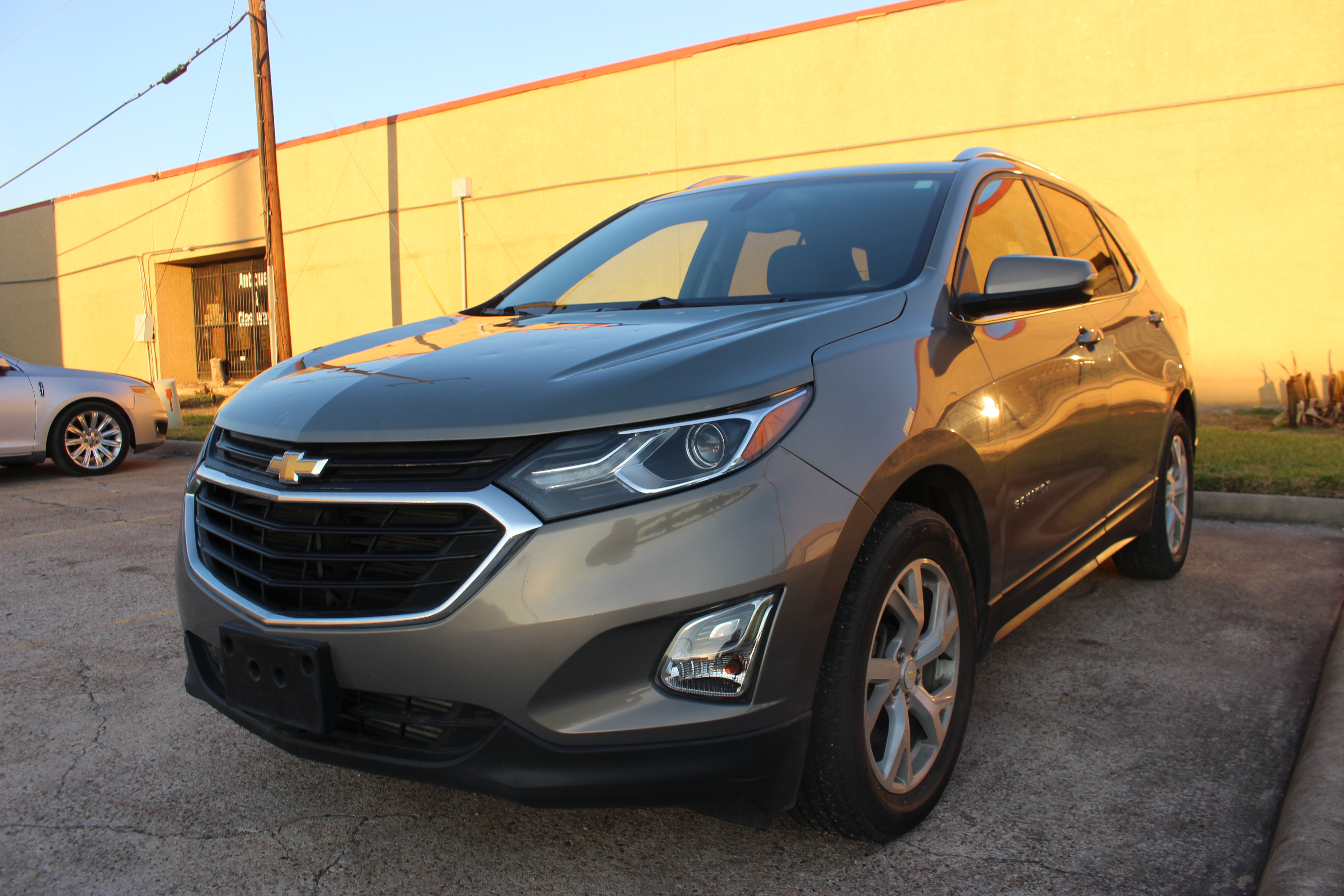 2019 Chevrolet Equinox LT 2.0T's photo