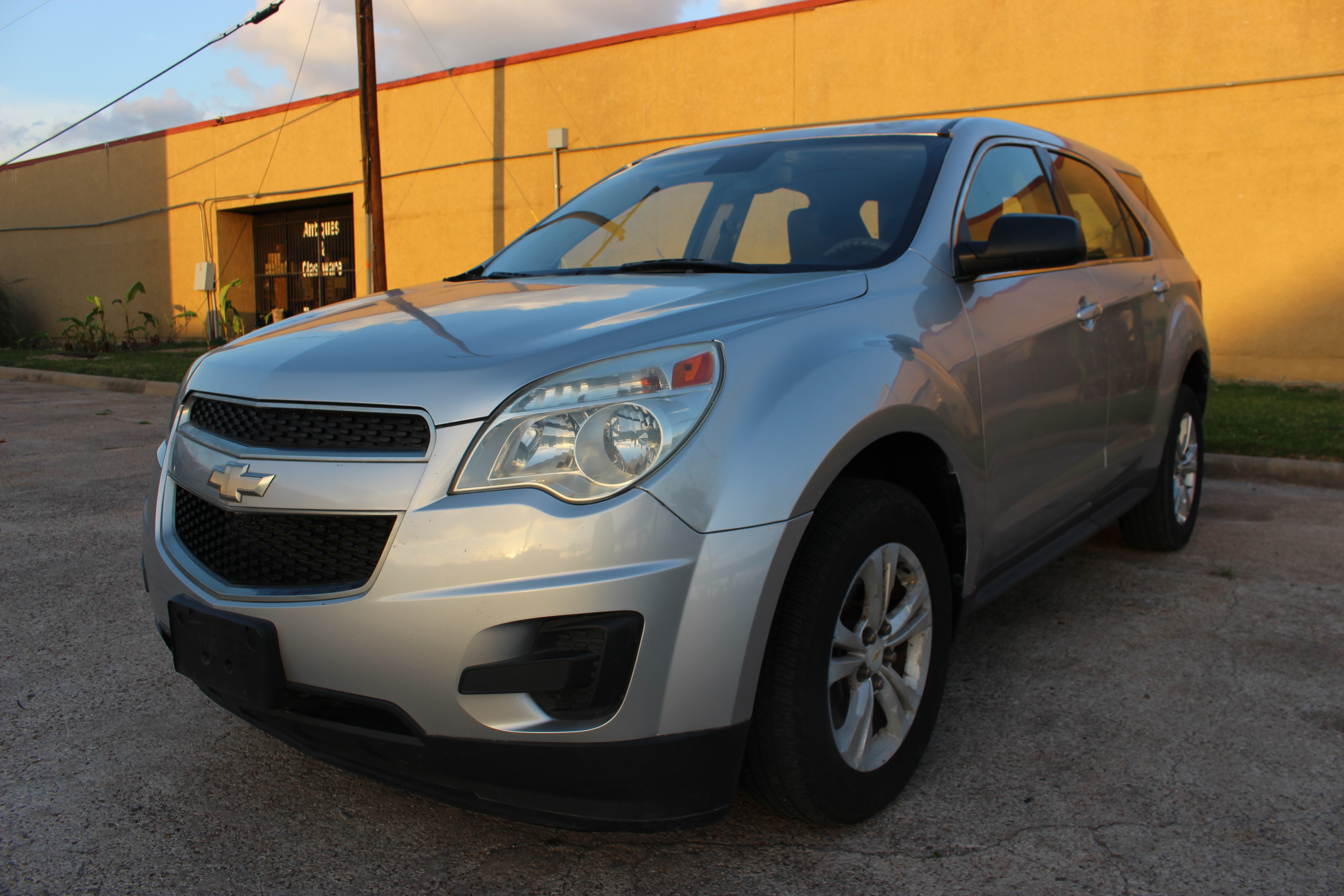 2015 Chevrolet Equinox LS's photo